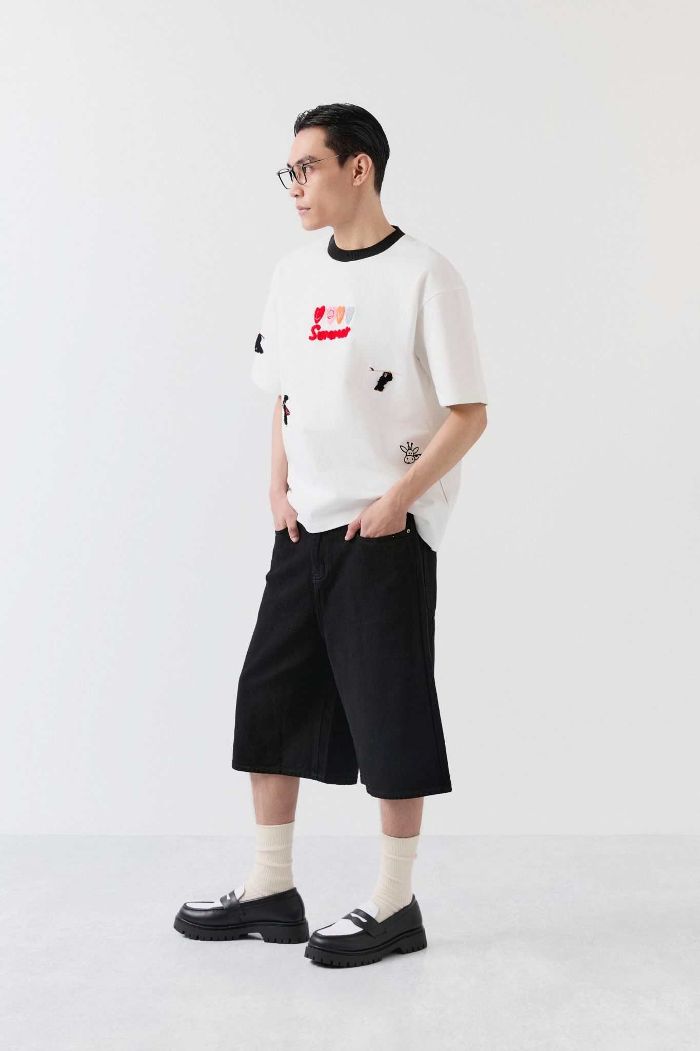 Quần Short Straight Bermuda Logo SMHW Thêu 3D