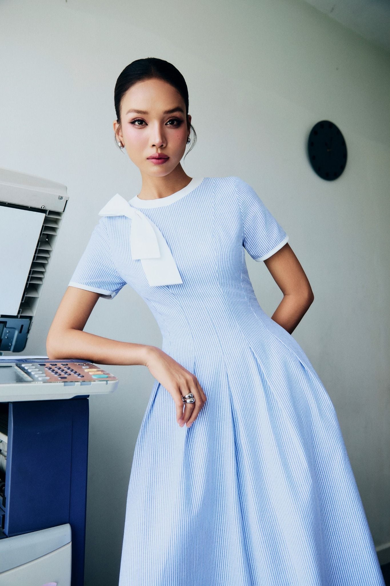 Đầm Dài Sideneck Bowtie Gentle