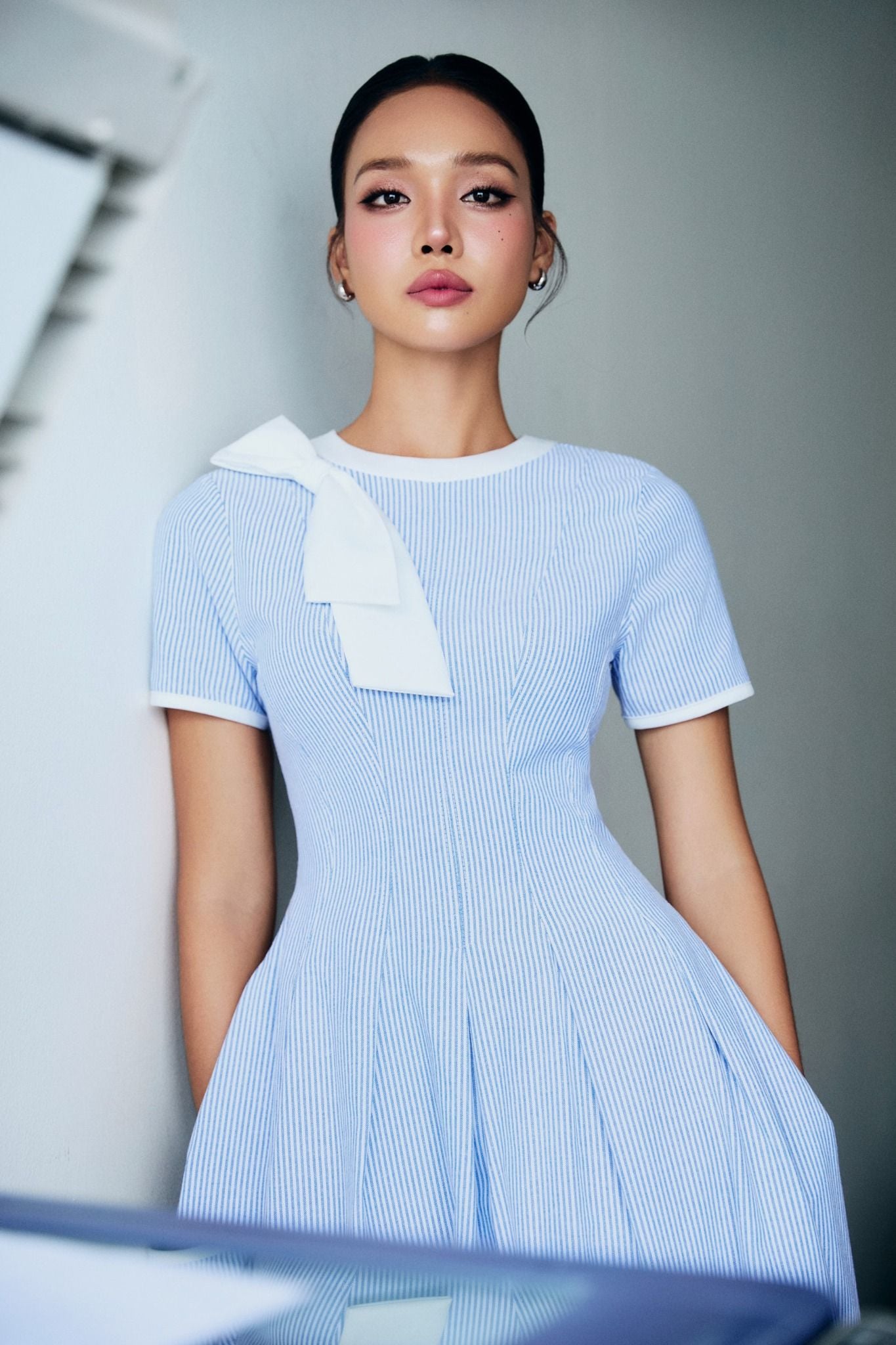 Đầm Dài Sideneck Bowtie Gentle