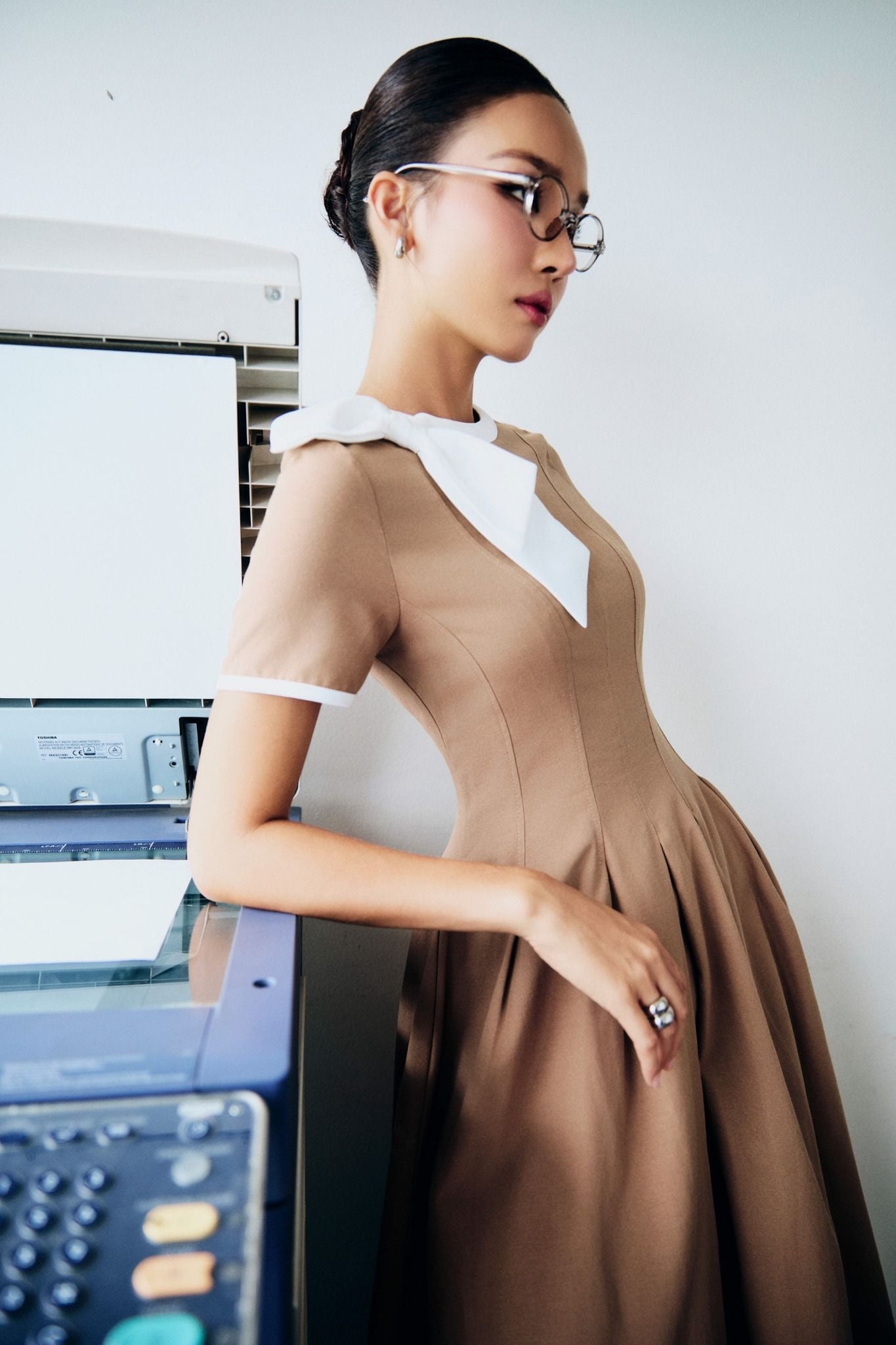 Đầm Dài Sideneck Bowtie Gentle