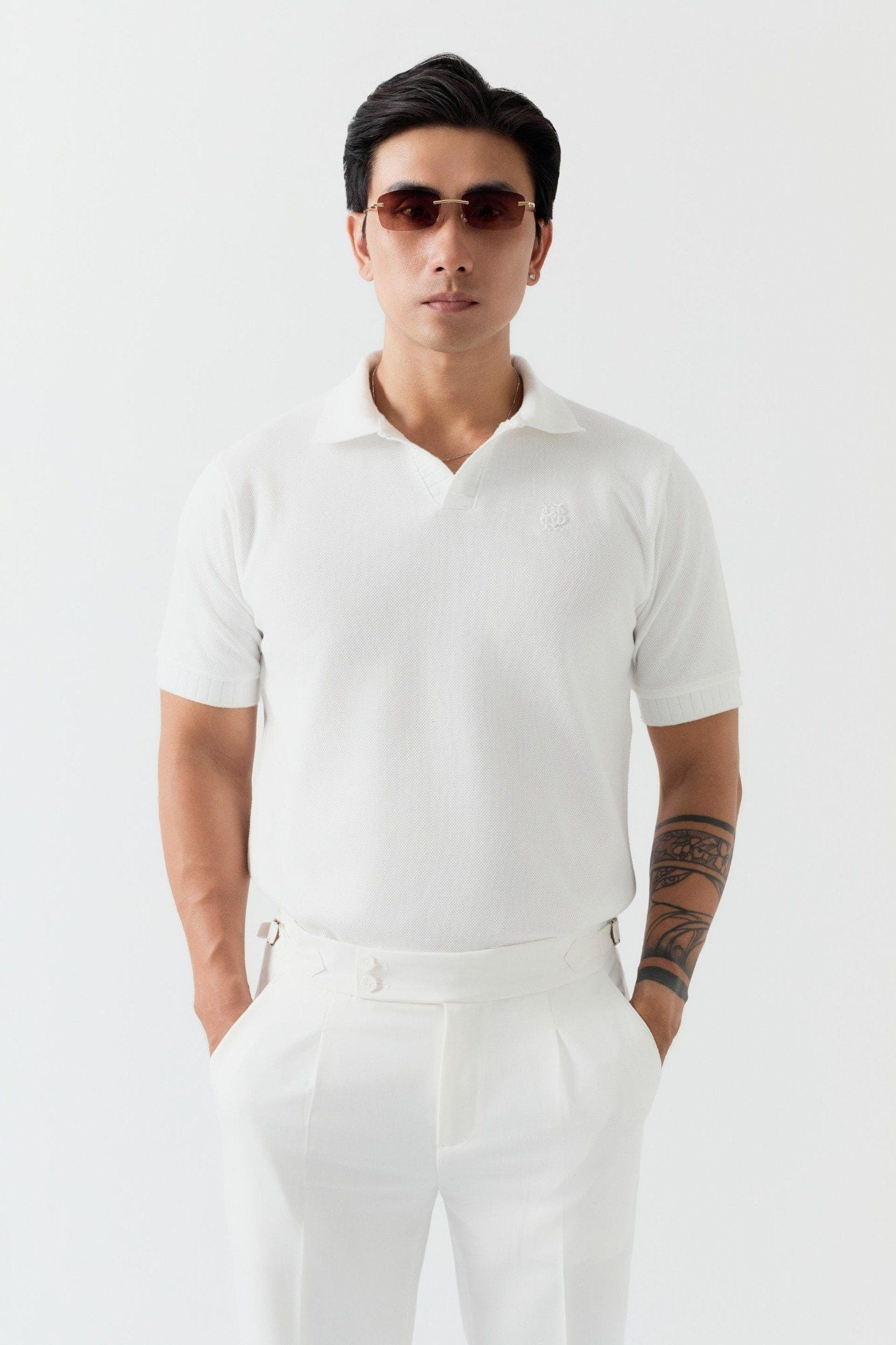 Áo Polo Regular Cổ Chữ V Pique