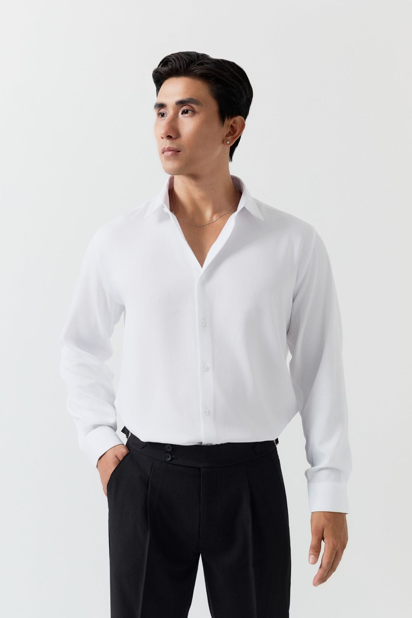 Áo Sơ Mi Relaxed Nylon Satin Black White