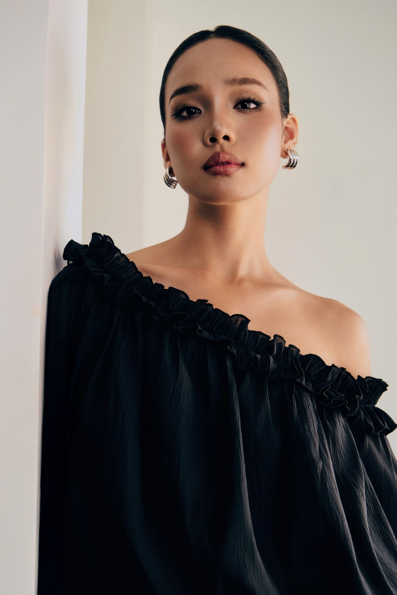 Đầm Ngắn Flowy Layers