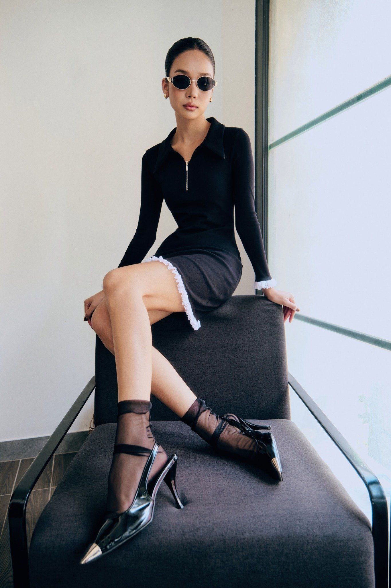  Đầm Ngắn Elegant Flare Zip 