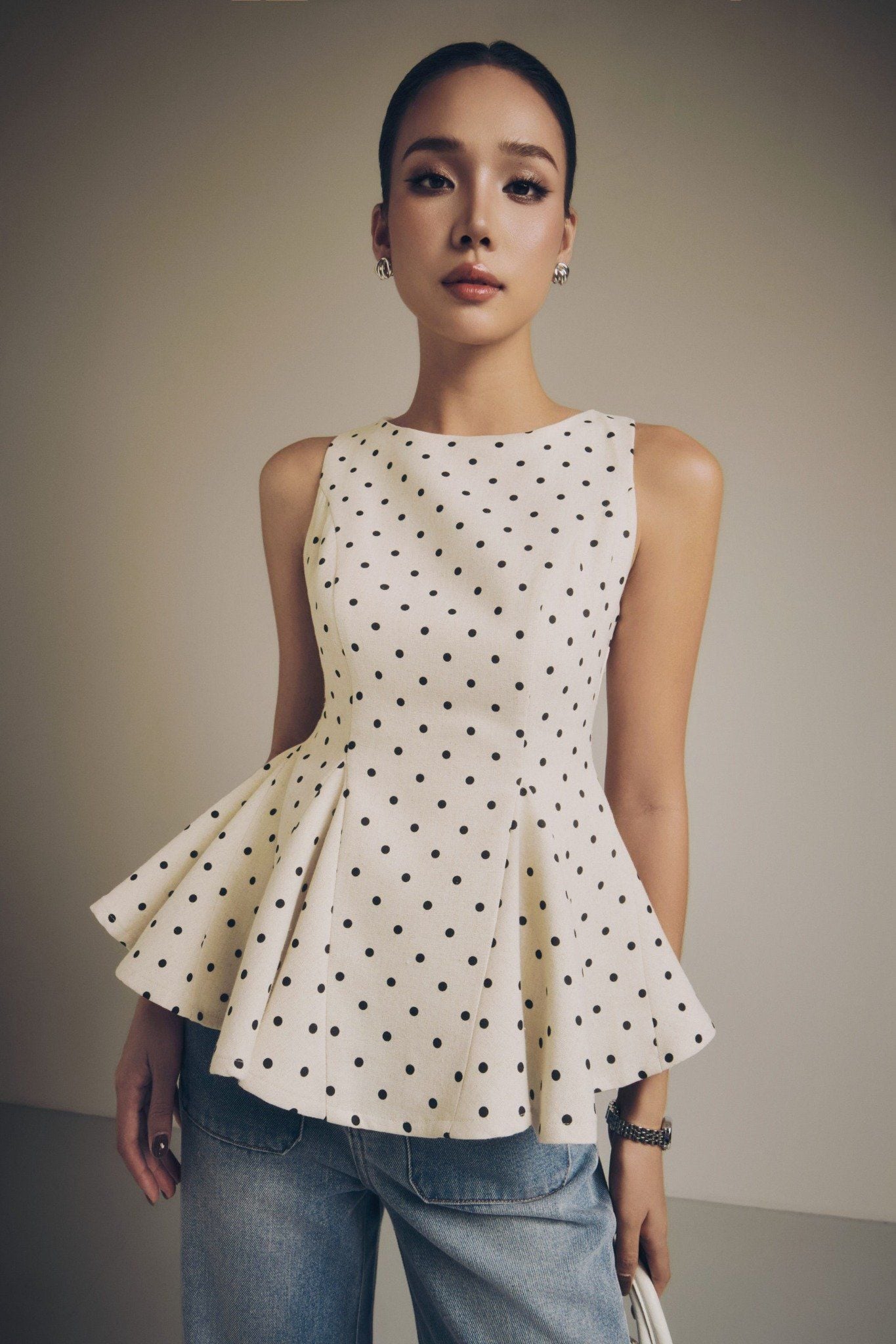  Áo Dotty Peplum Top 