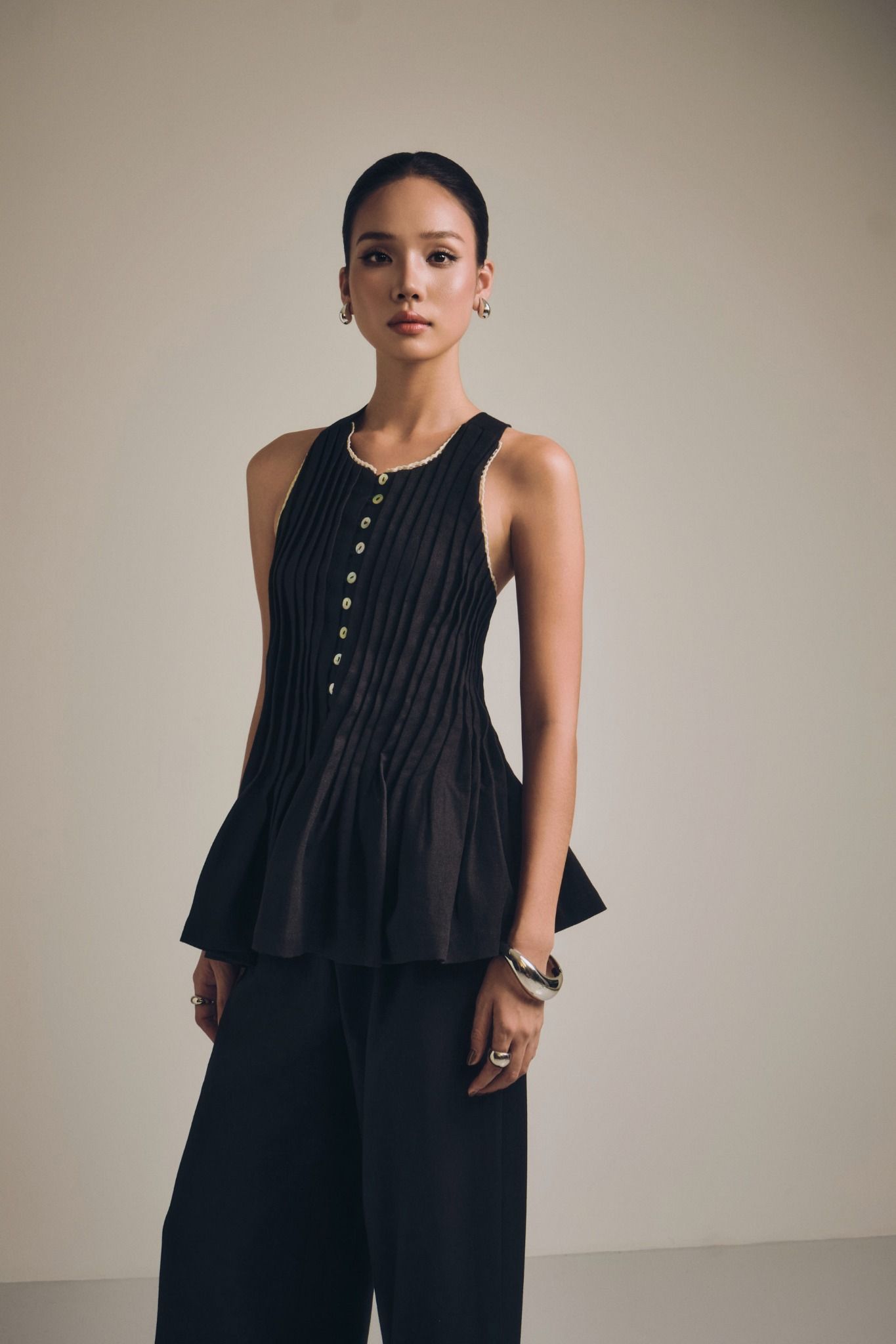  Áo Crossback Sleeveless Pleat 