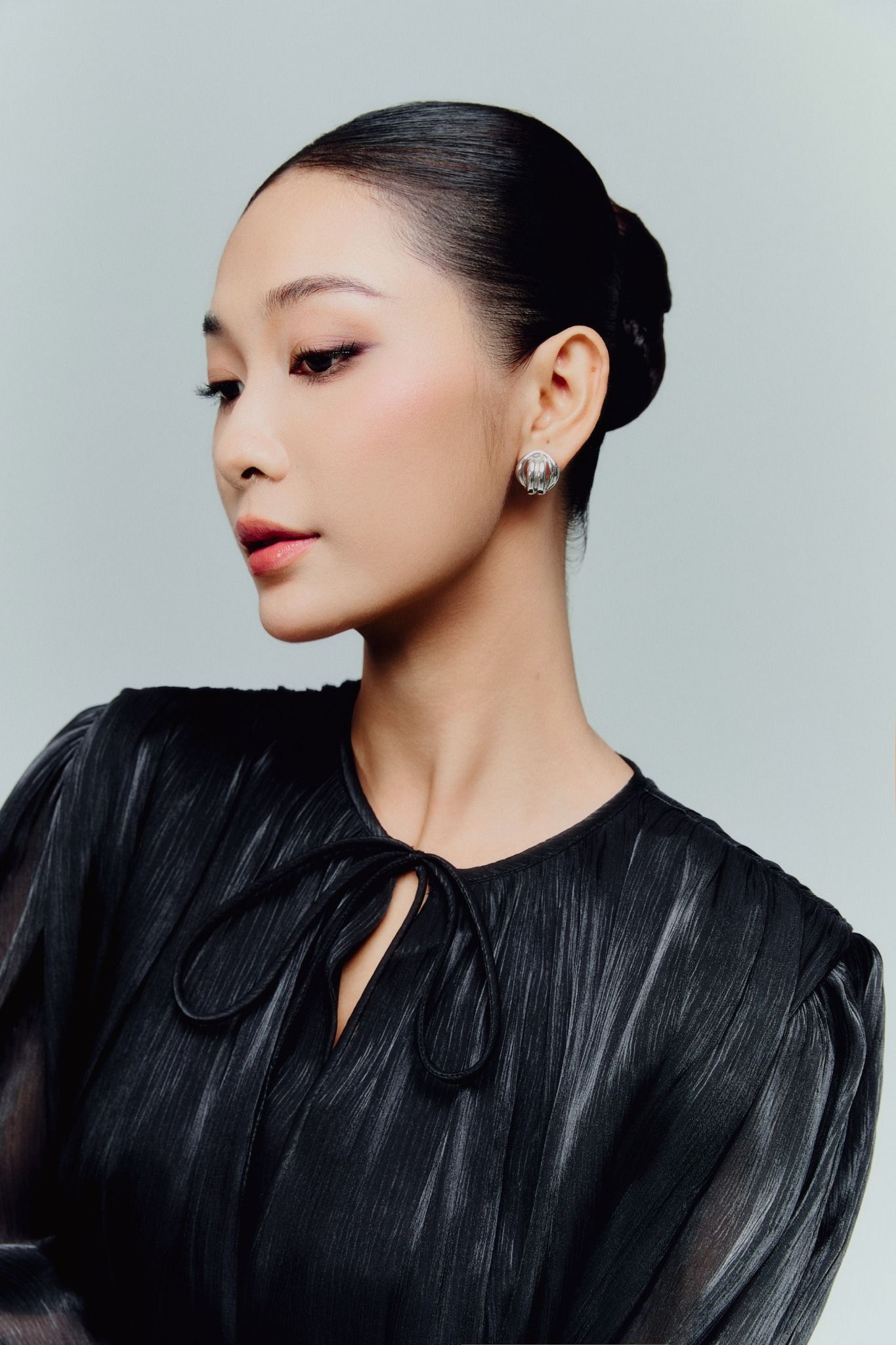 Áo Loose Form Minipleat