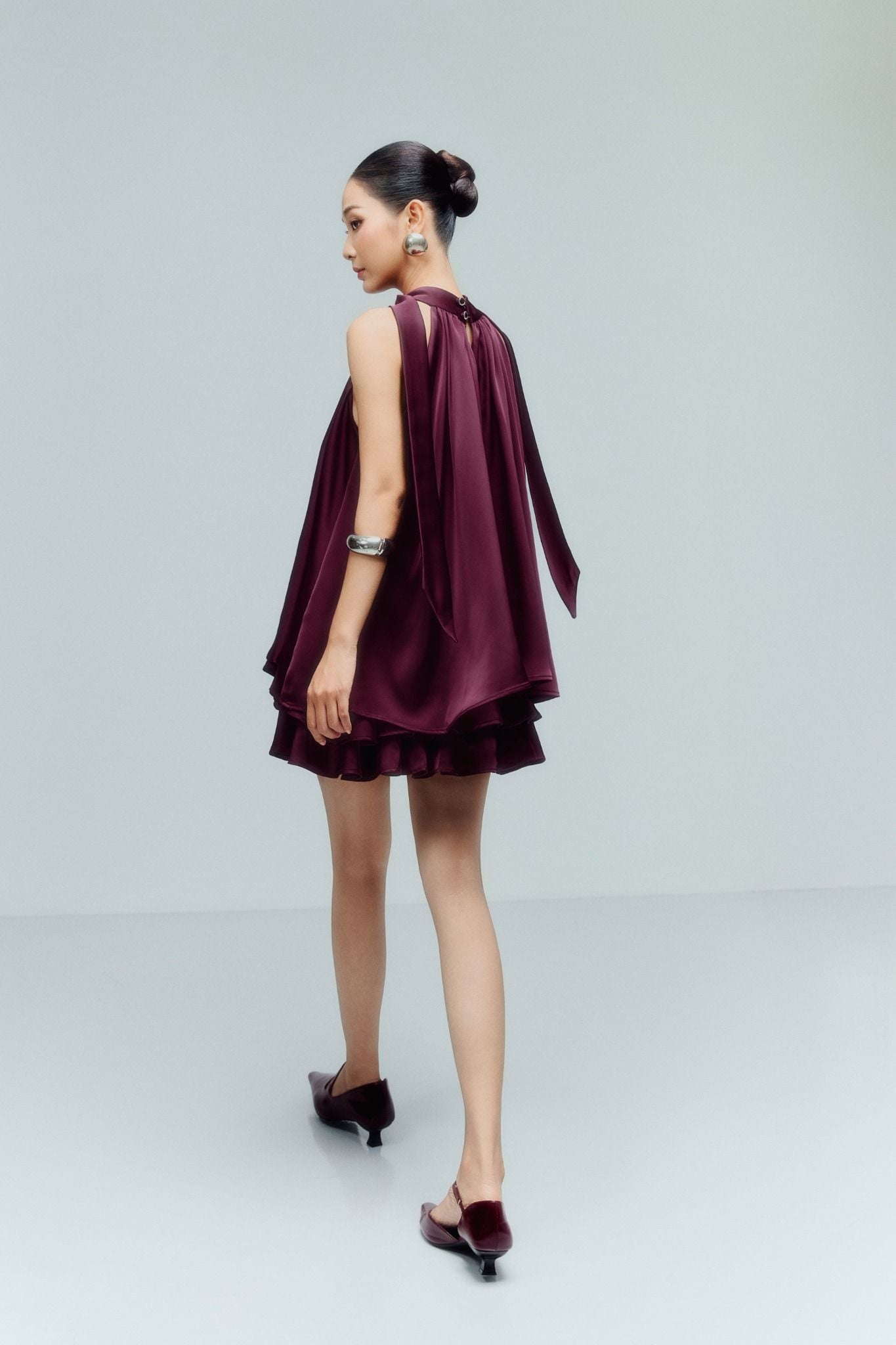 Áo Silk Halter Tiered Mini