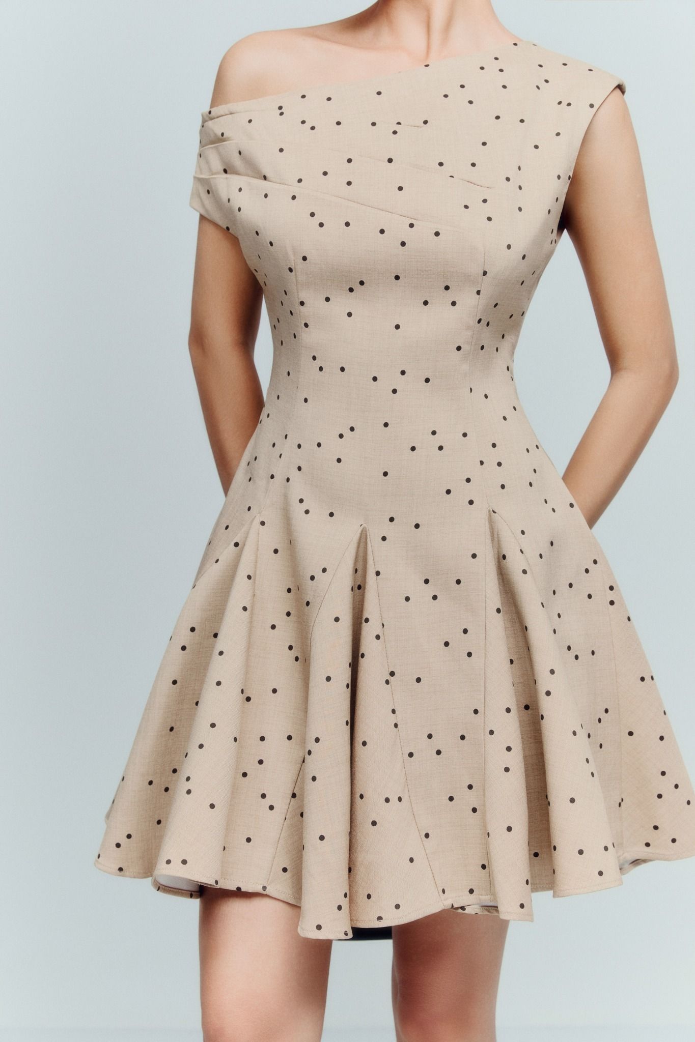 Đầm Ngắn One Shoulder Cocktail