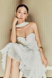 Đầm Ngắn Ivory Strapless Ruffle