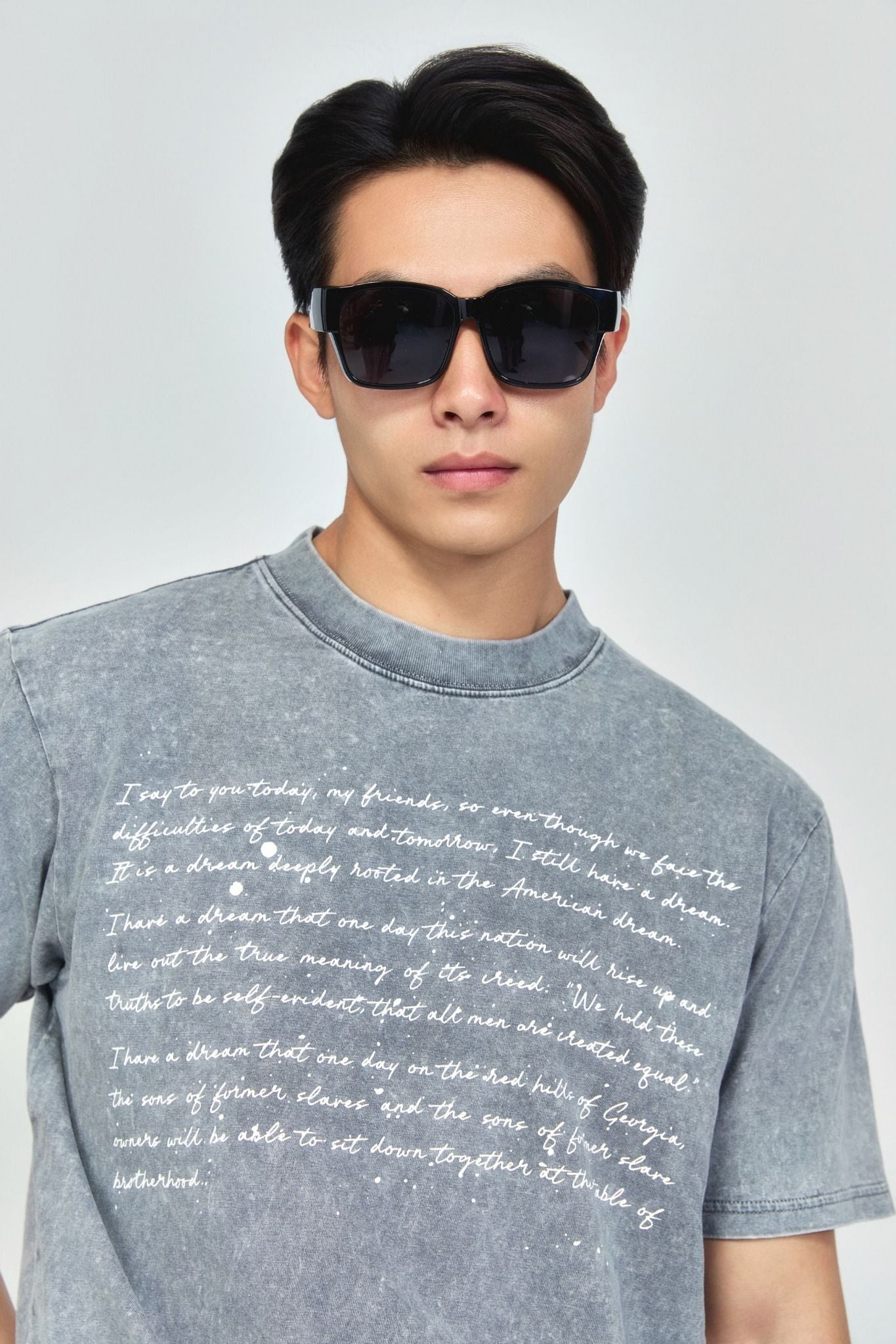 Áo Thun Wash Handwriting Letter