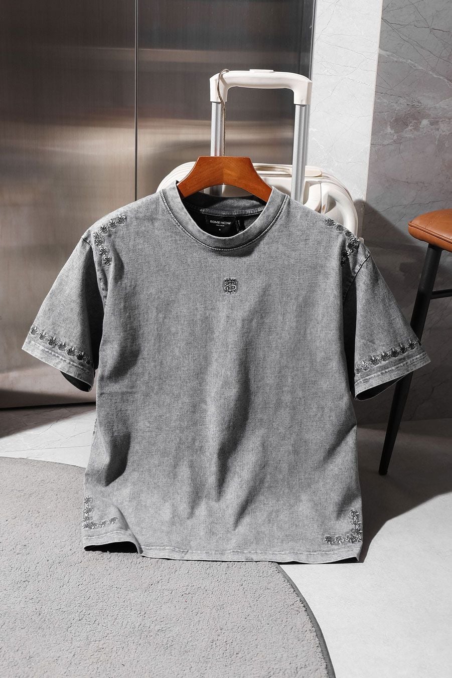 Áo Thun Boxy Urban Fade Metal