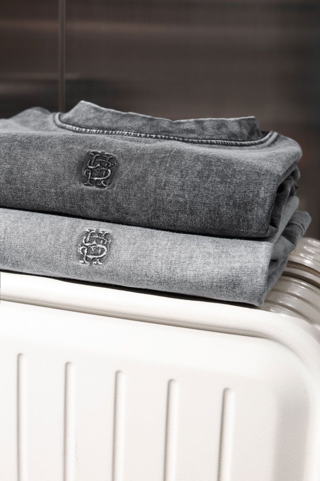 Áo Thun Boxy Urban Fade Metal