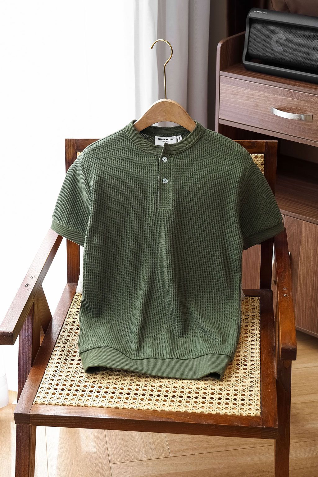 Áo Thun Slimfit Henley Tổ Ong