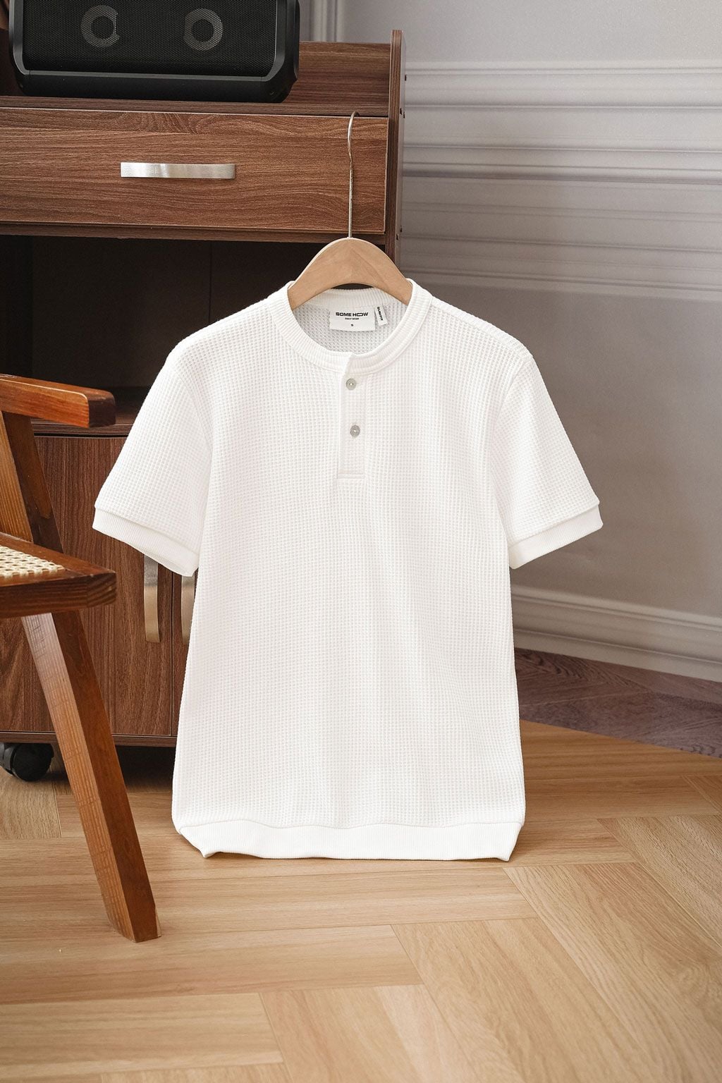 Áo Thun Slimfit Henley Tổ Ong