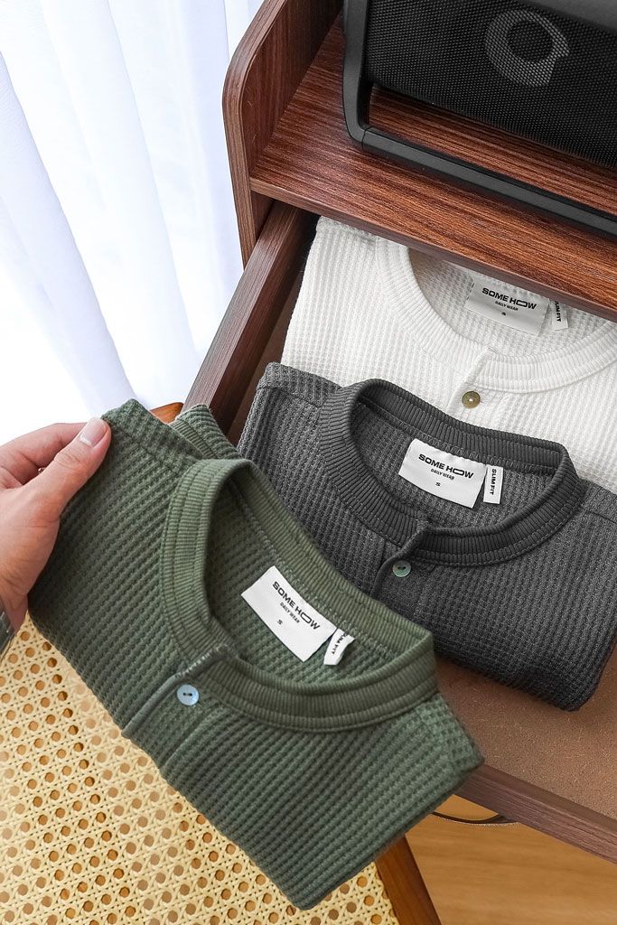 Áo Thun Slimfit Henley Tổ Ong