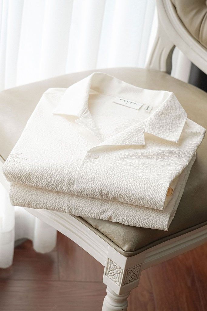 Áo Sơ Mi Relaxed Cream Angel