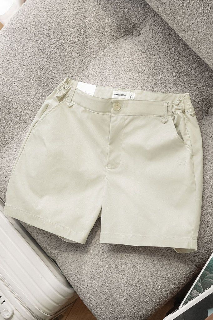 Quần Short Straight Khaki Classic