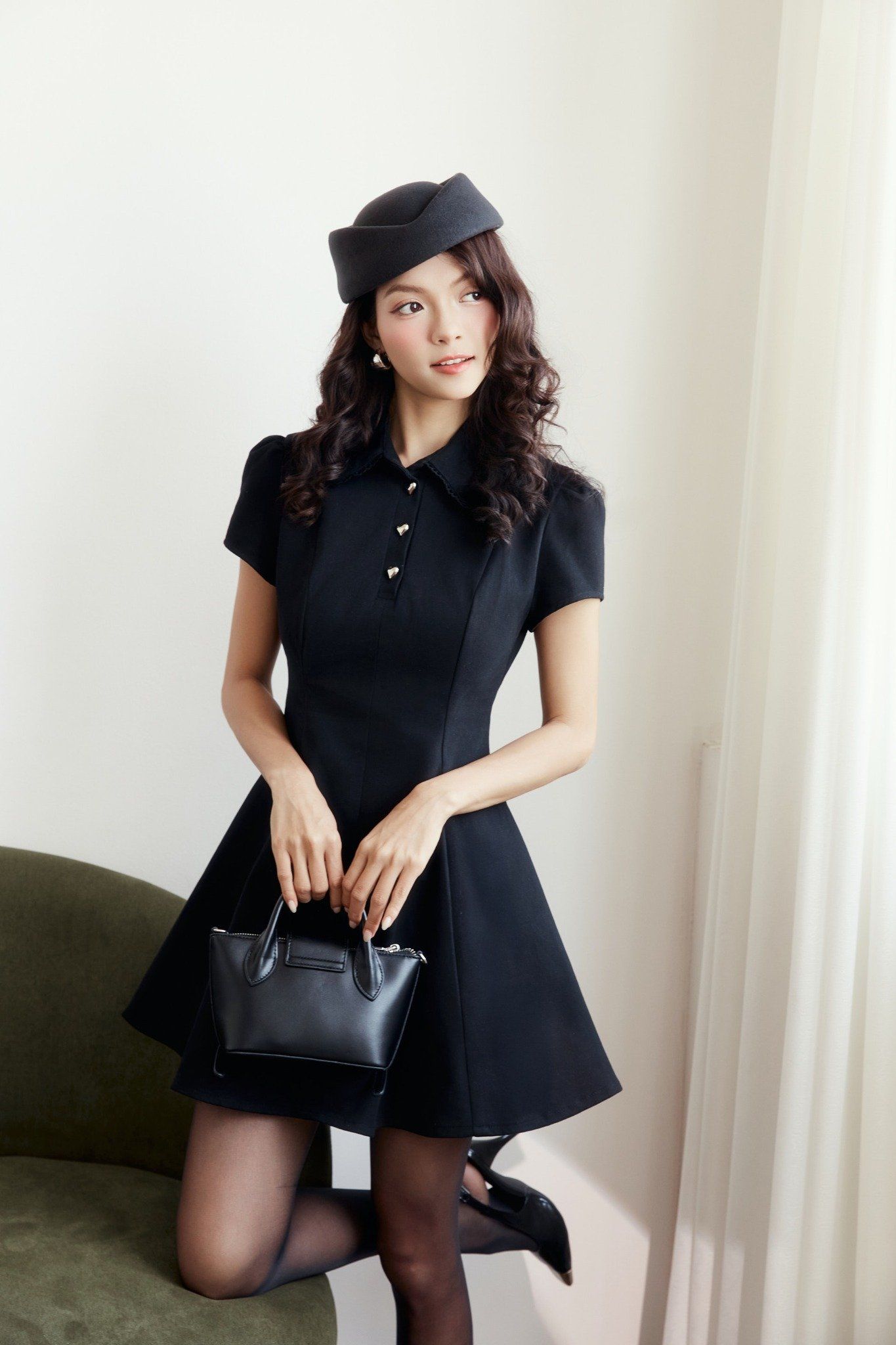 Đầm Ngắn Blanc Charm Mini