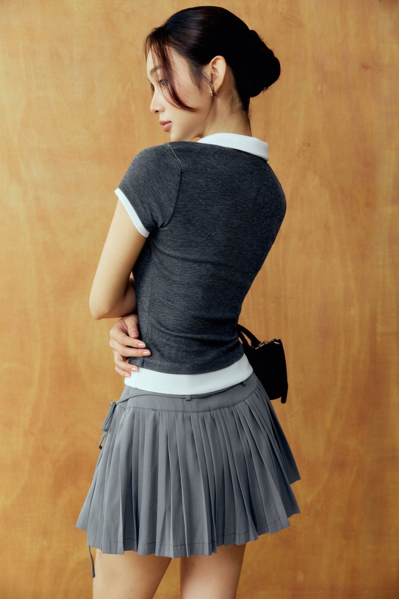 Chân Váy Ngắn Tiny Pleats Khaki