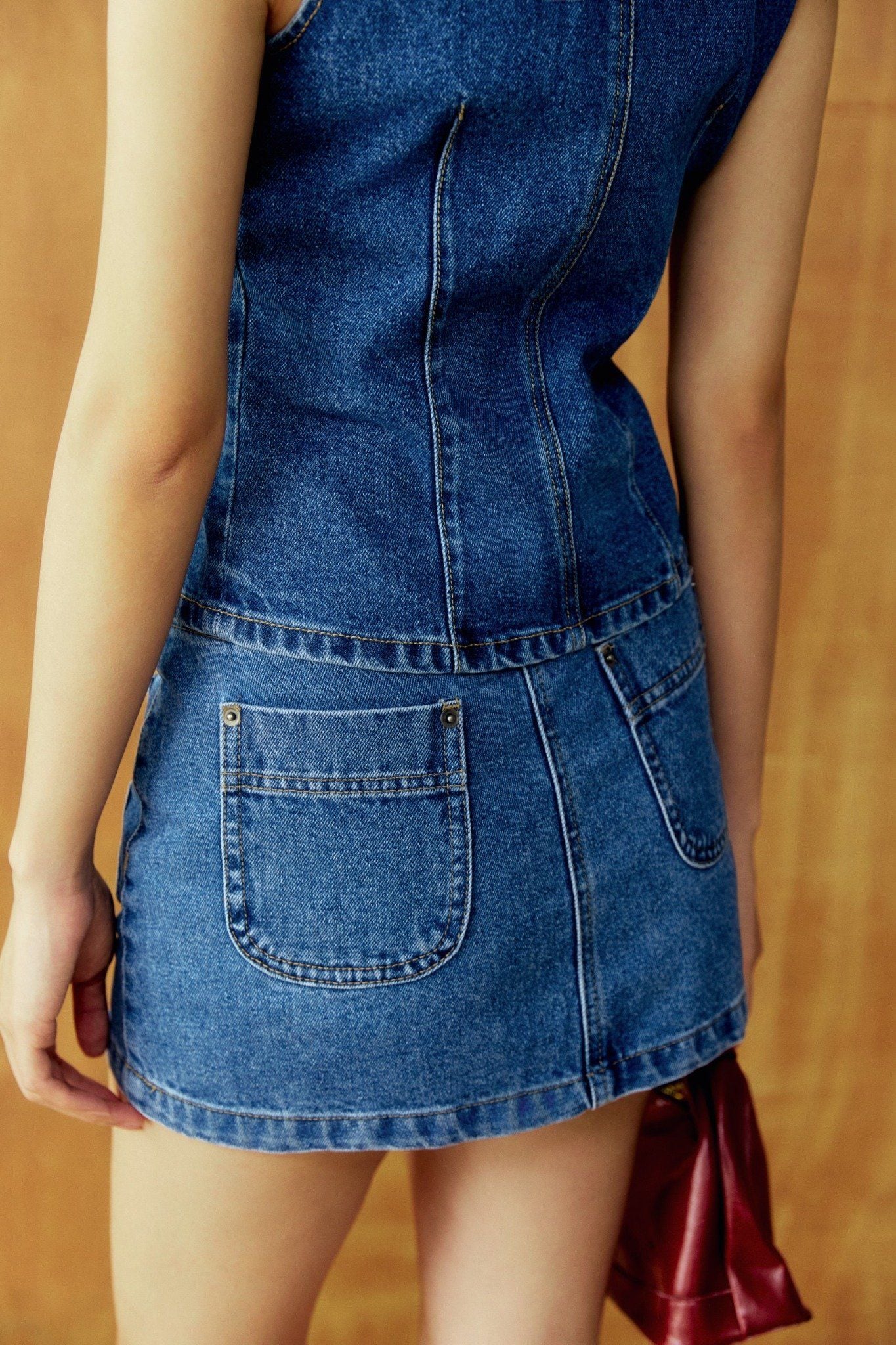 Áo Sleeveless Denim Snap