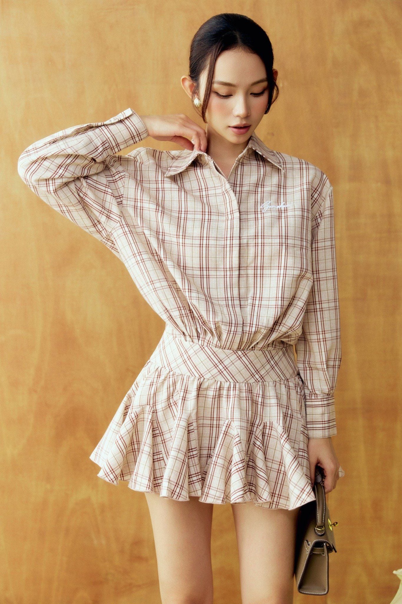  Đầm Ngắn The Checked Shirt Neck 