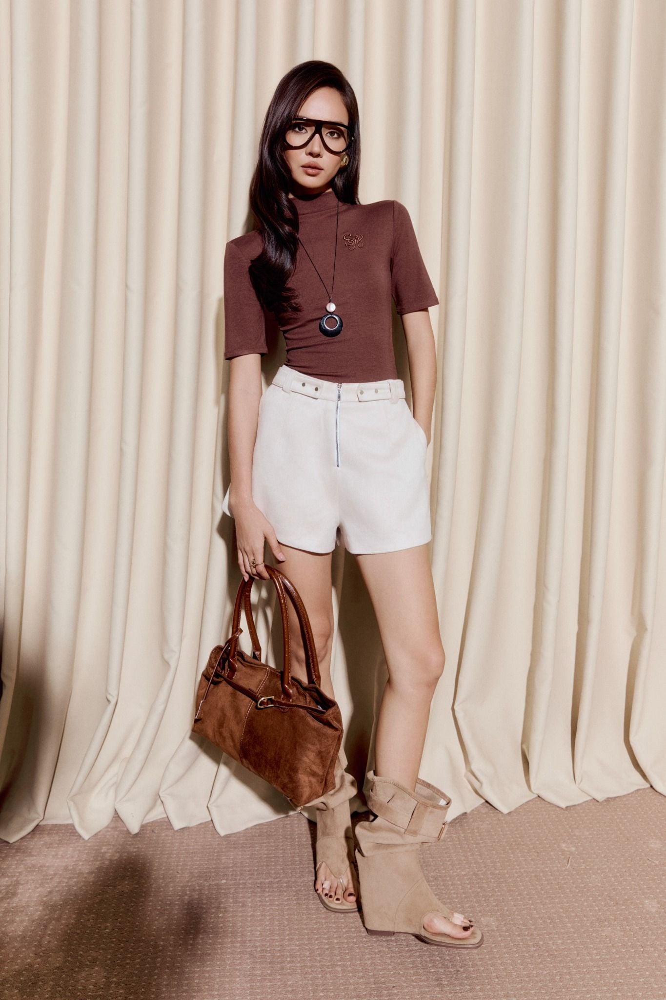 Áo Body Essential Mock