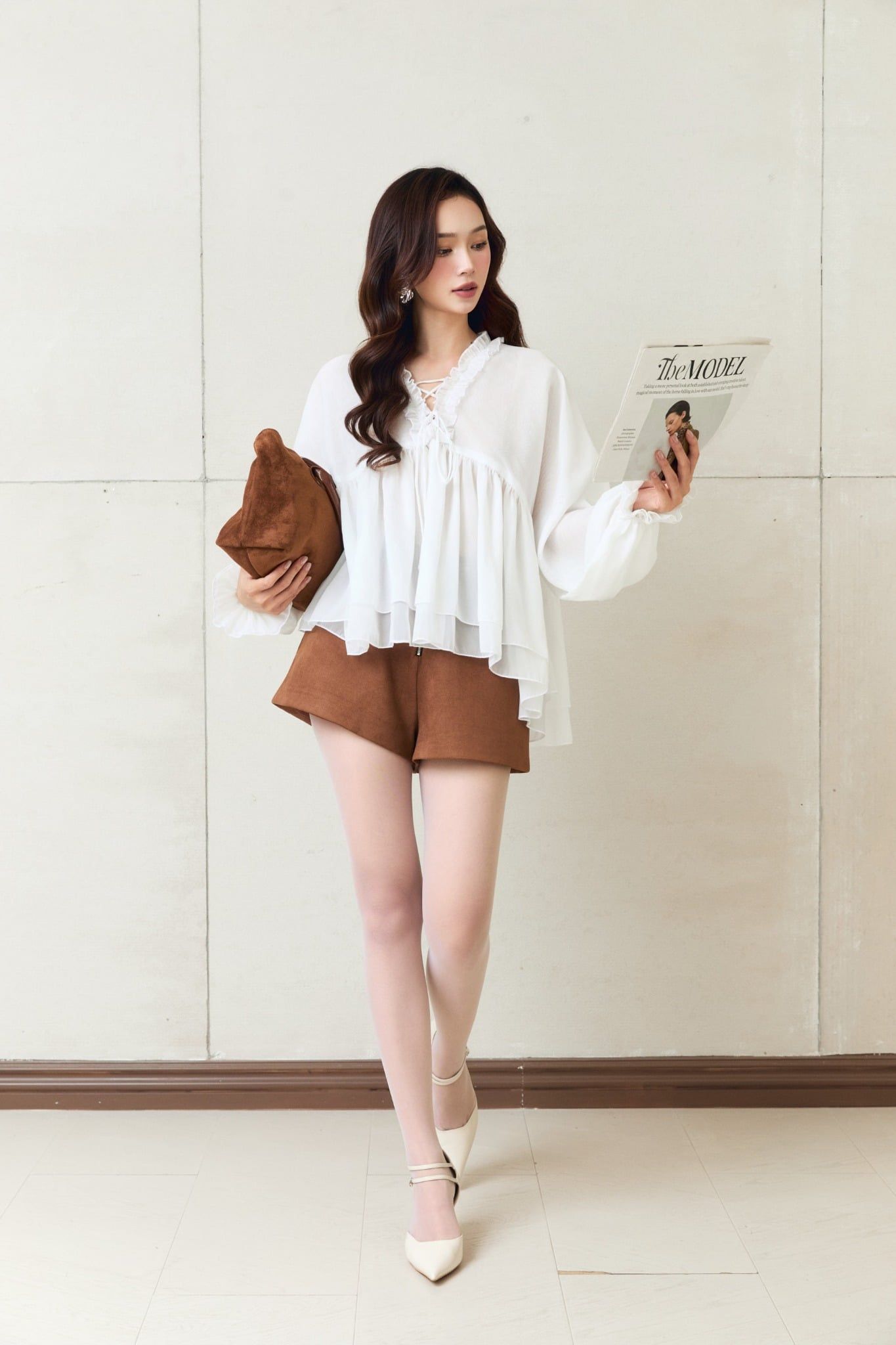  Áo Aera Lotusia Flowy 