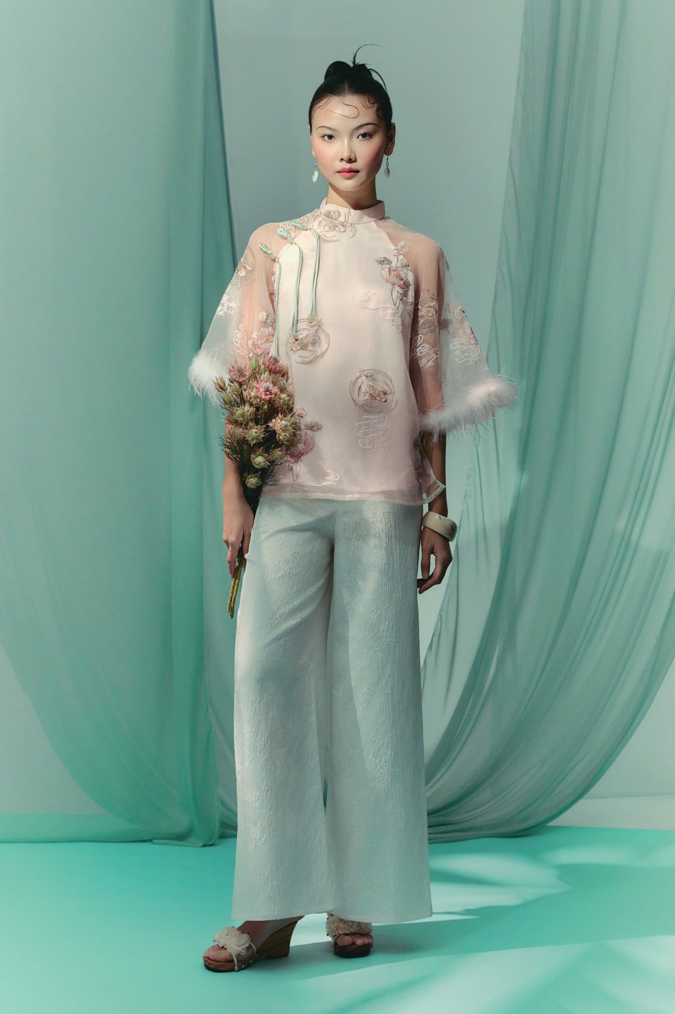  Set Áo Quần Ngọc Uyển 