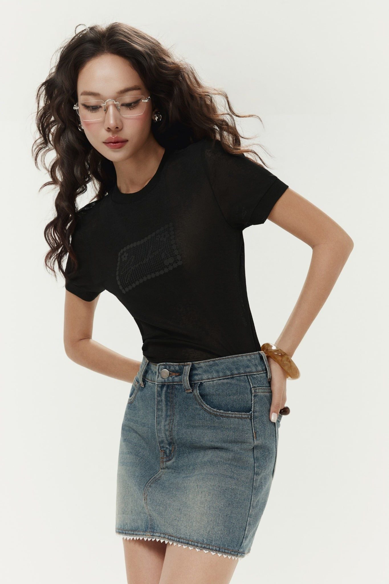 Áo Thun Stamp Logo Tee