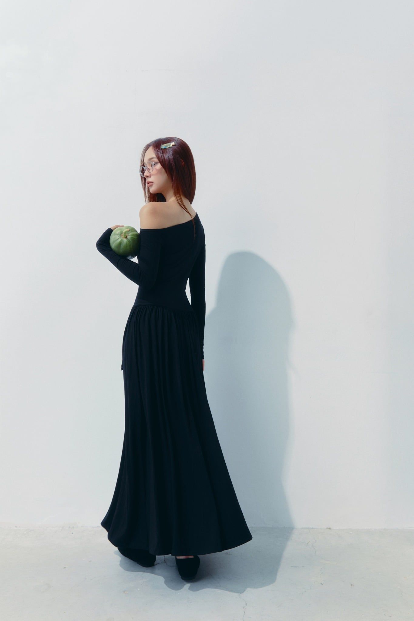 Đầm Dài Velour Muse Black