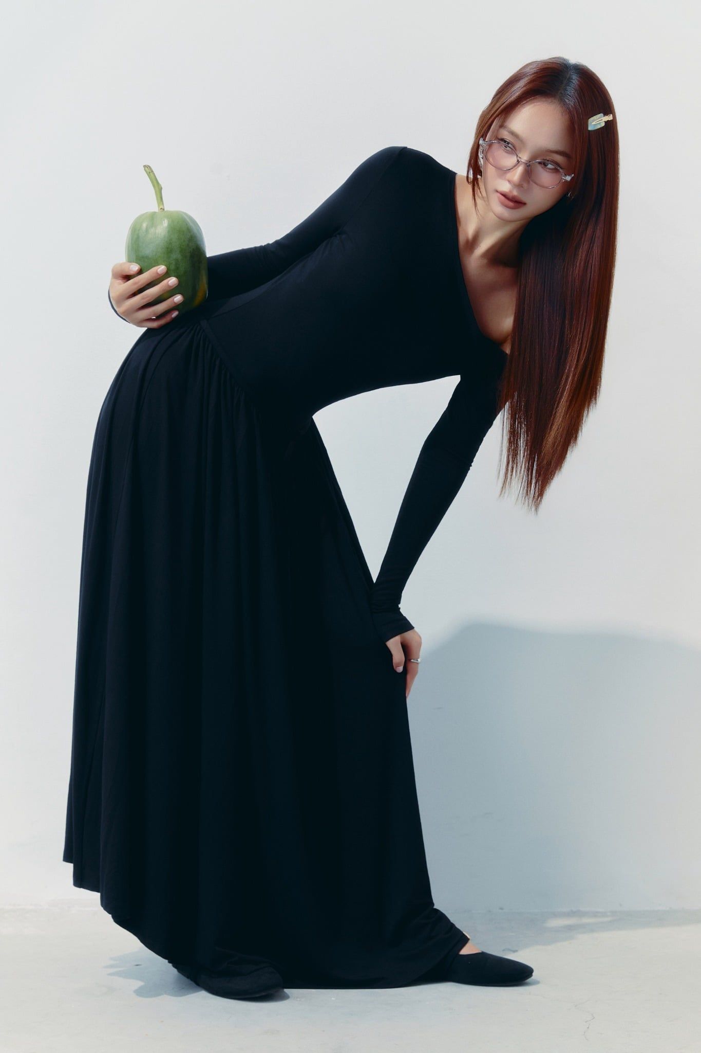 Đầm Dài Velour Muse Black