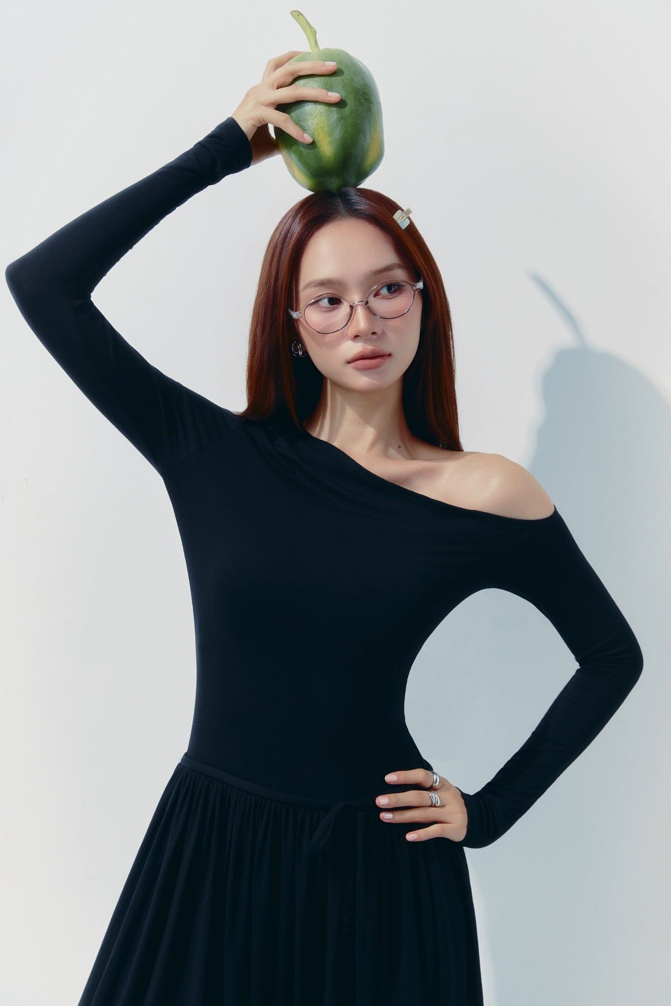Đầm Dài Velour Muse Black