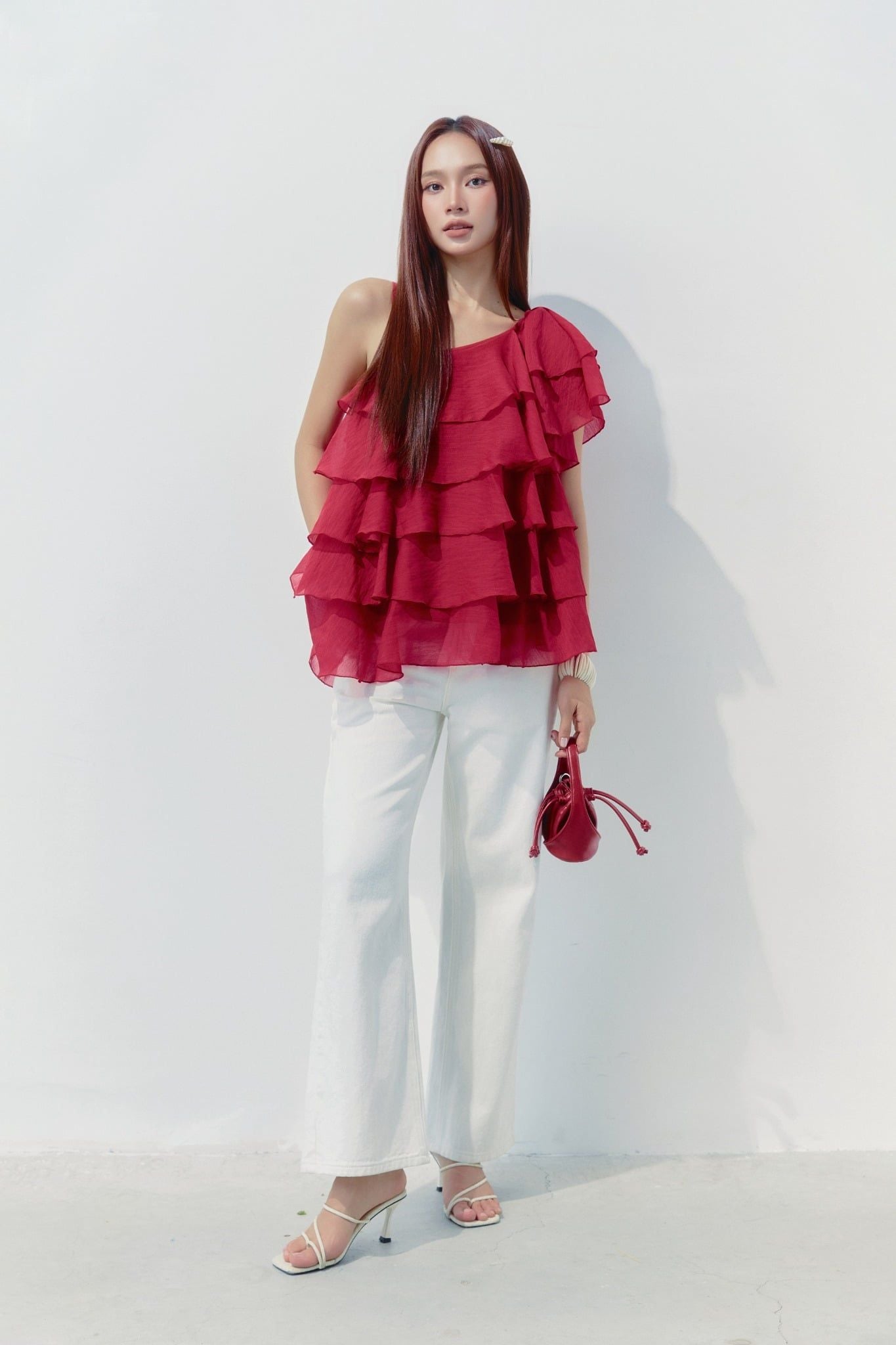  Áo Cloudy Layer One Shoulder Mini 
