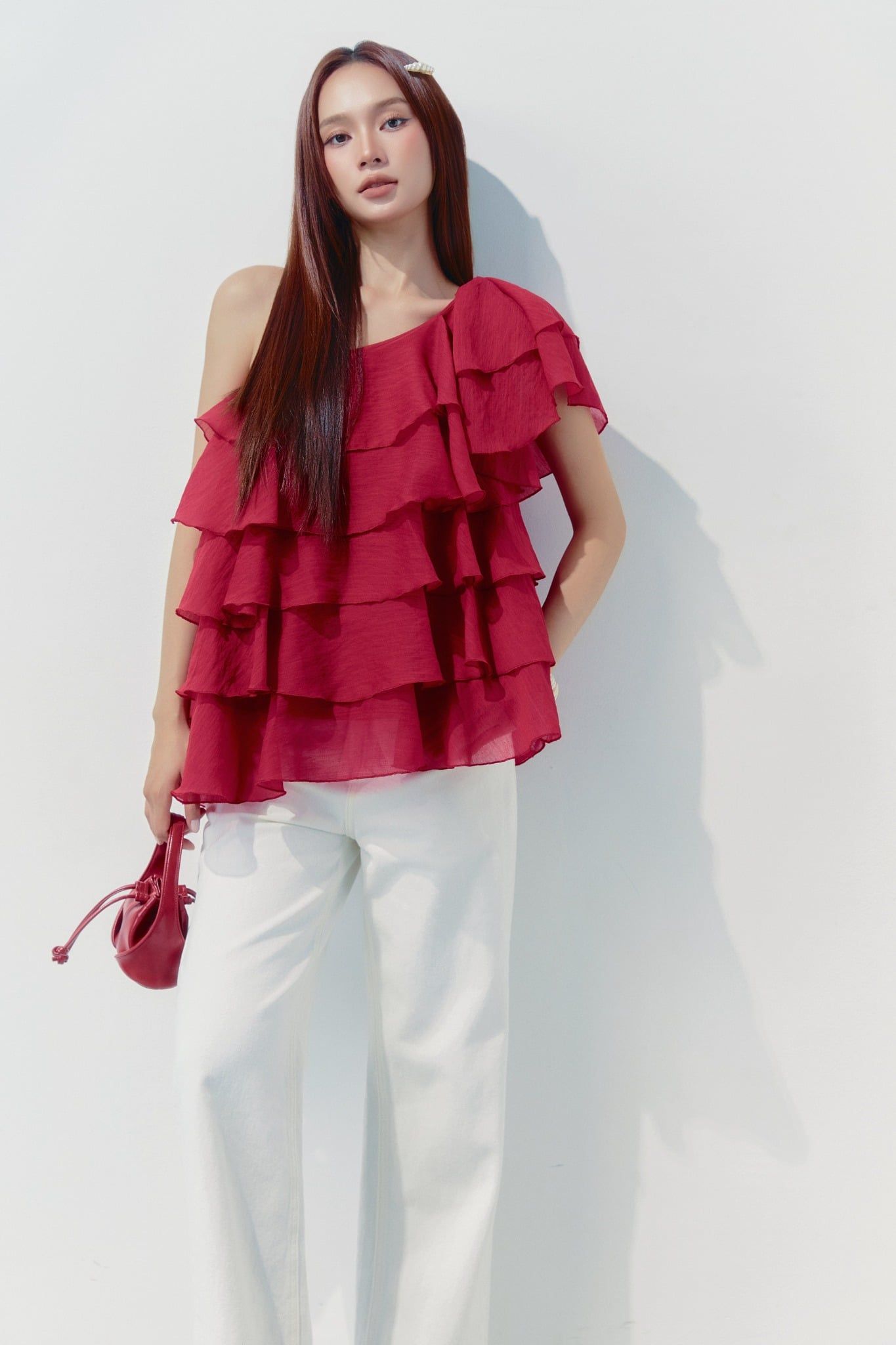  Áo Cloudy Layer One Shoulder Mini 