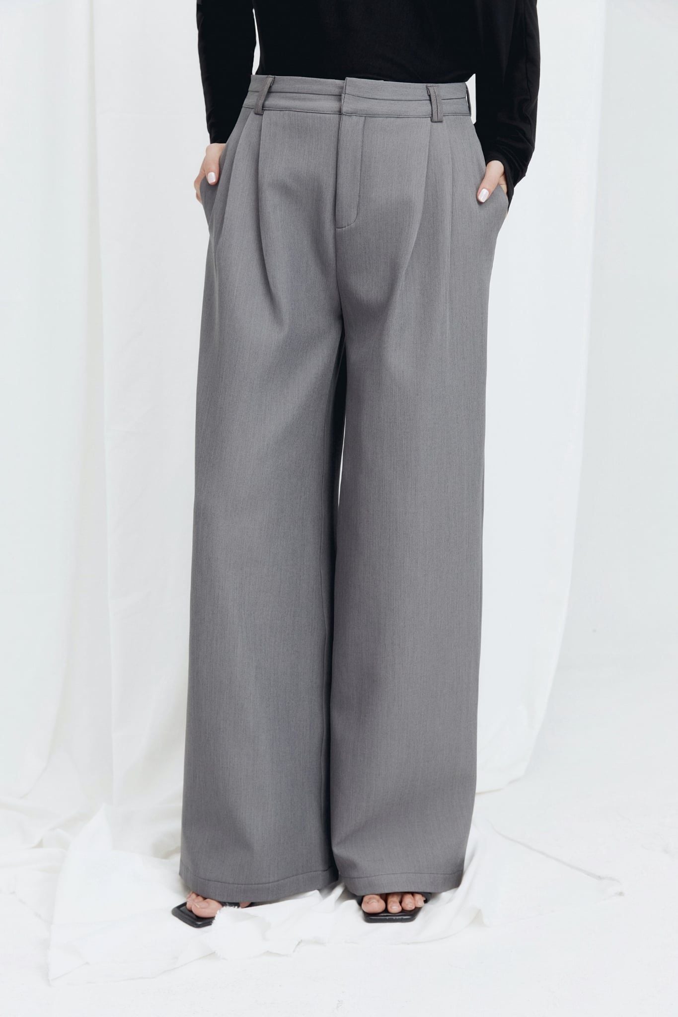Quần Dài Ống Rộng Maya Pants