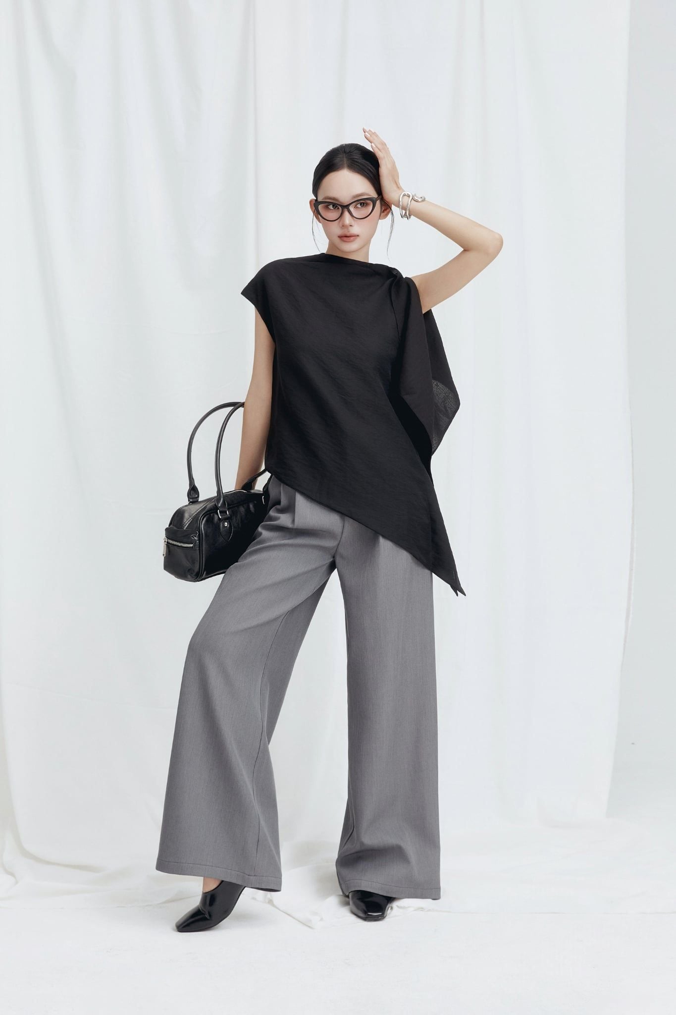 Áo Kiểu Lệch Tà Elara Top