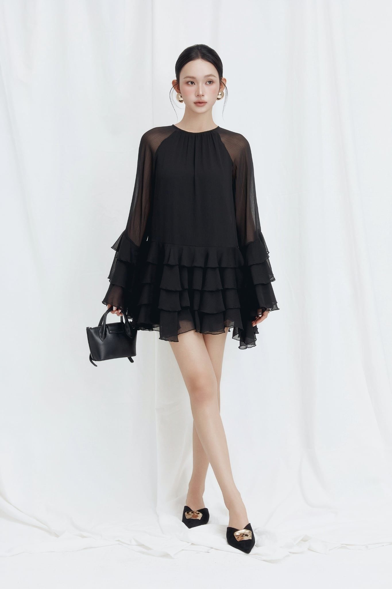  Đầm Ngắn Tơ Tay Bèo Bloom Dress 