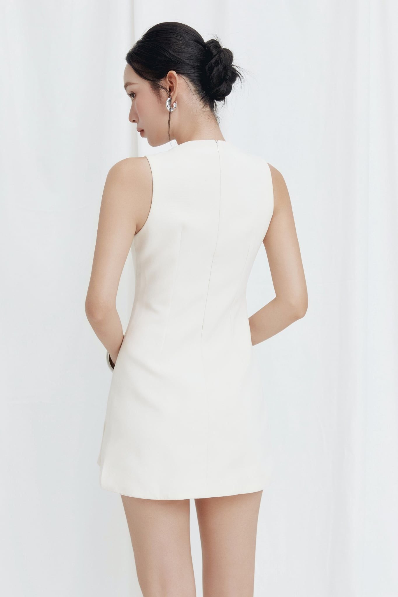 Đầm Ngắn Floral Drape