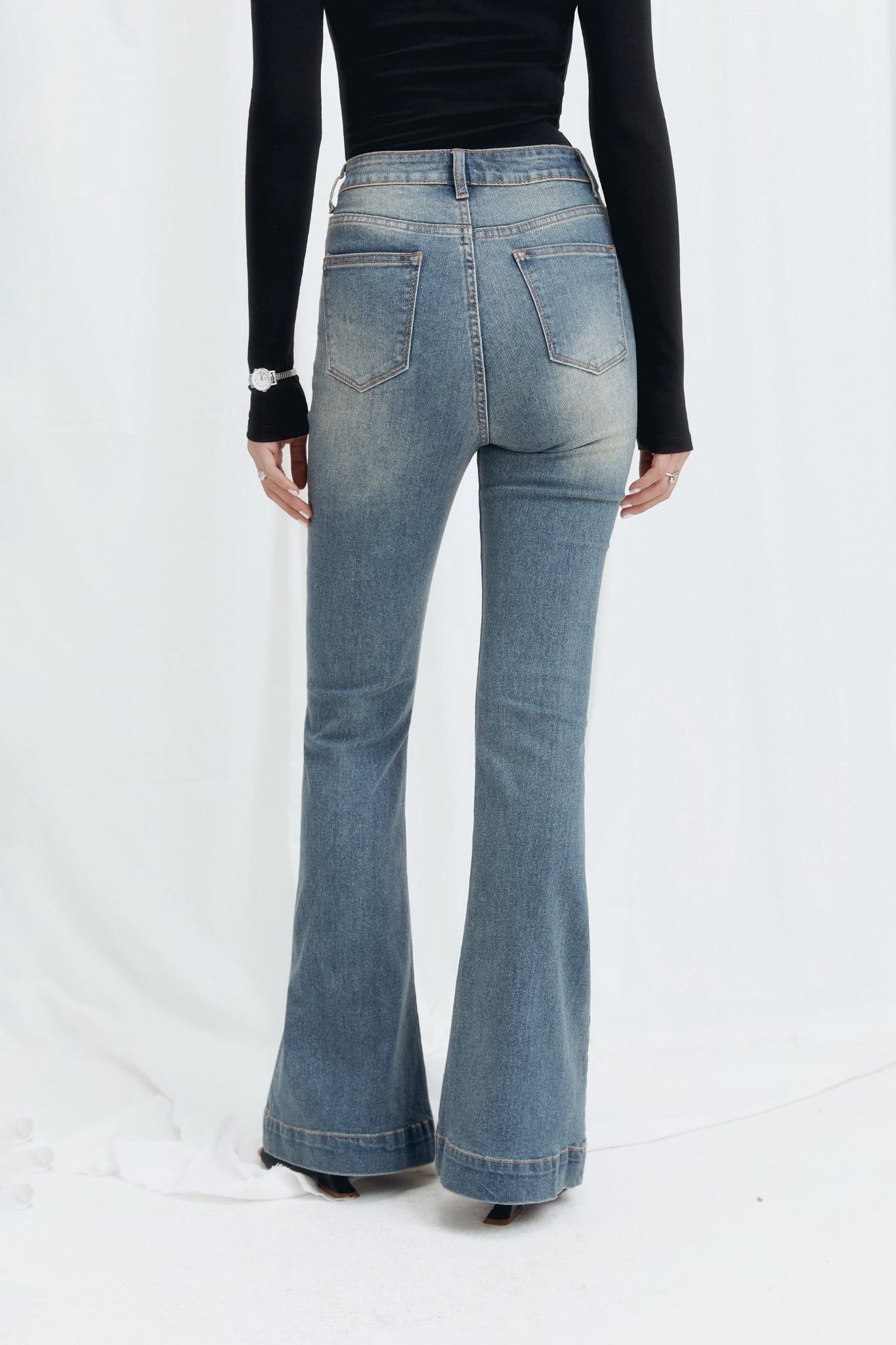Quần Jeans Ống Loe Stella Jeans