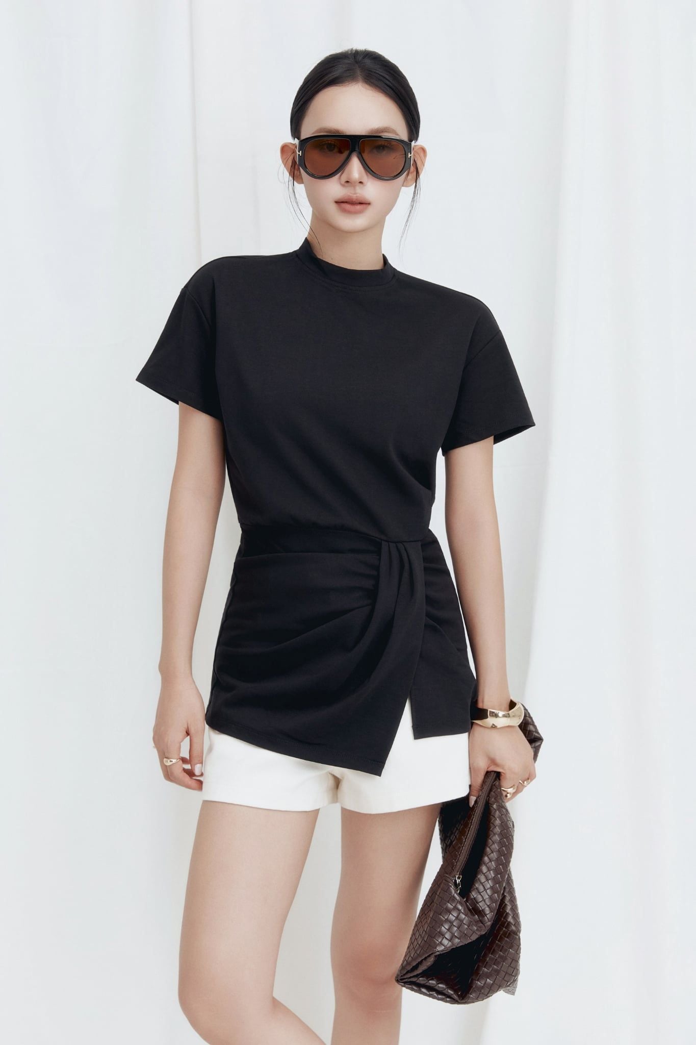 Áo Minimal Twist Top