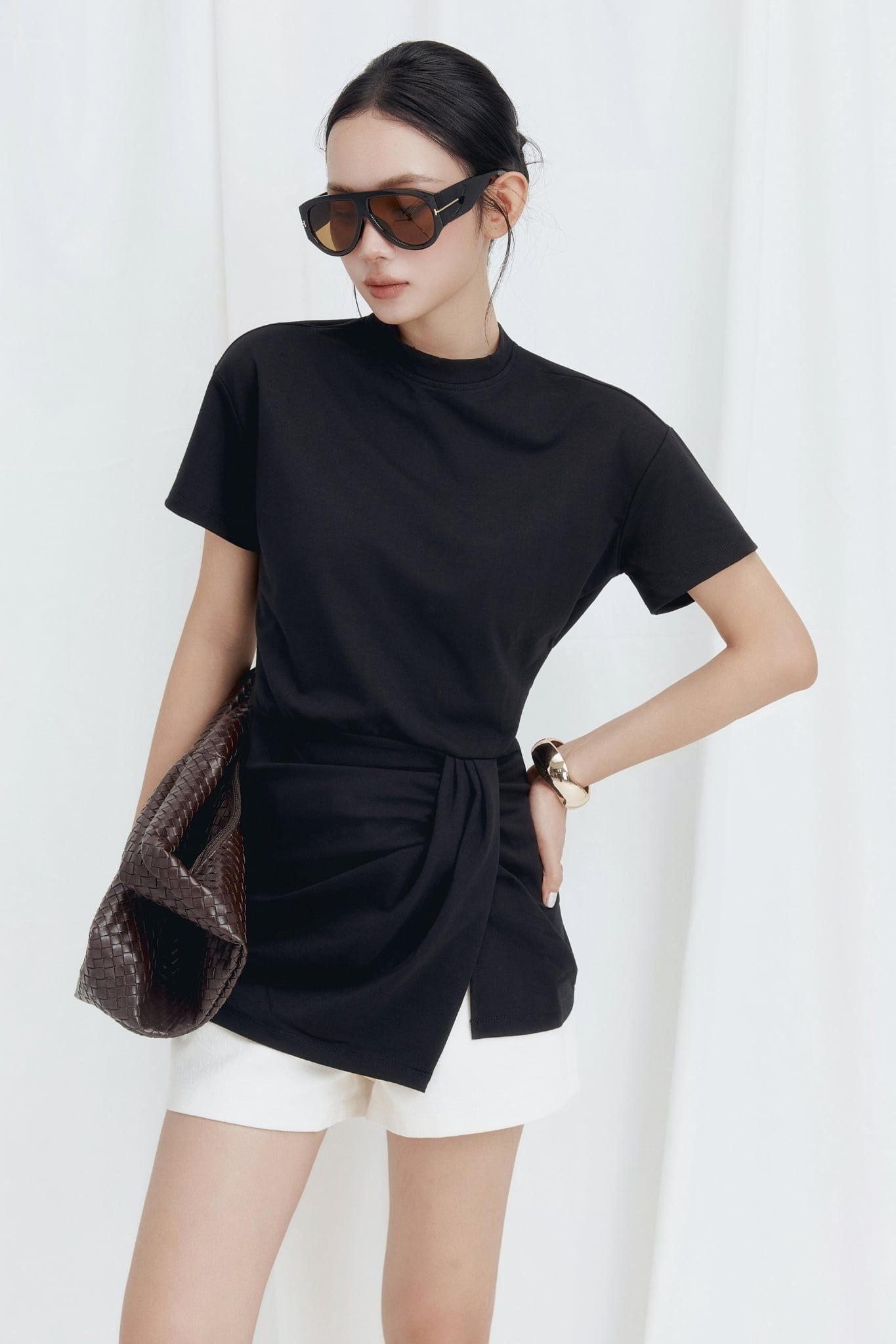 Áo Minimal Twist Top