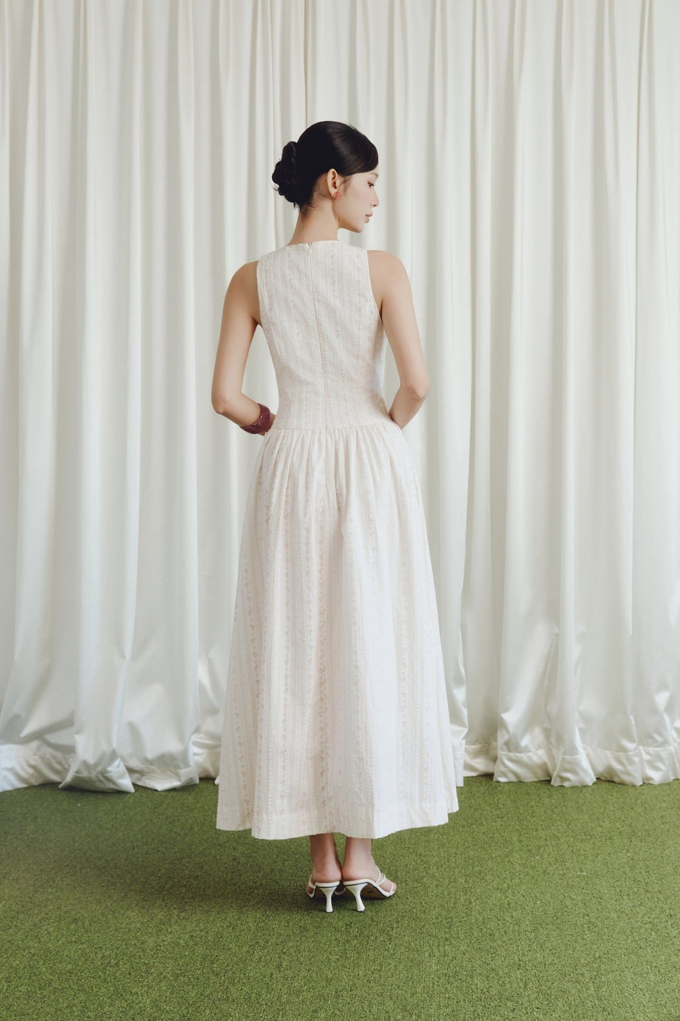 Đầm Dài Elara Tie Waist Midi