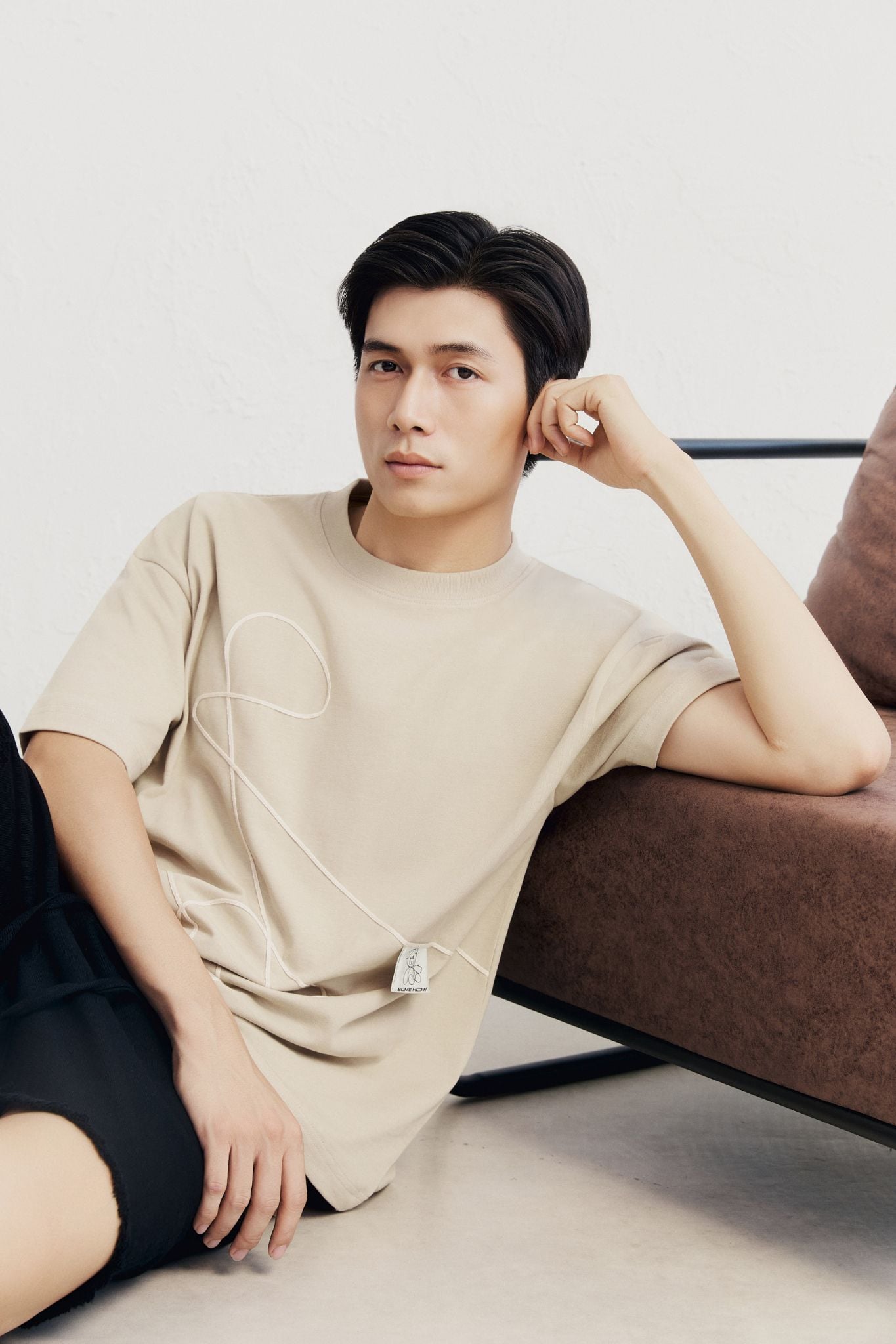 Áo Thun Oversize Line Art Bear