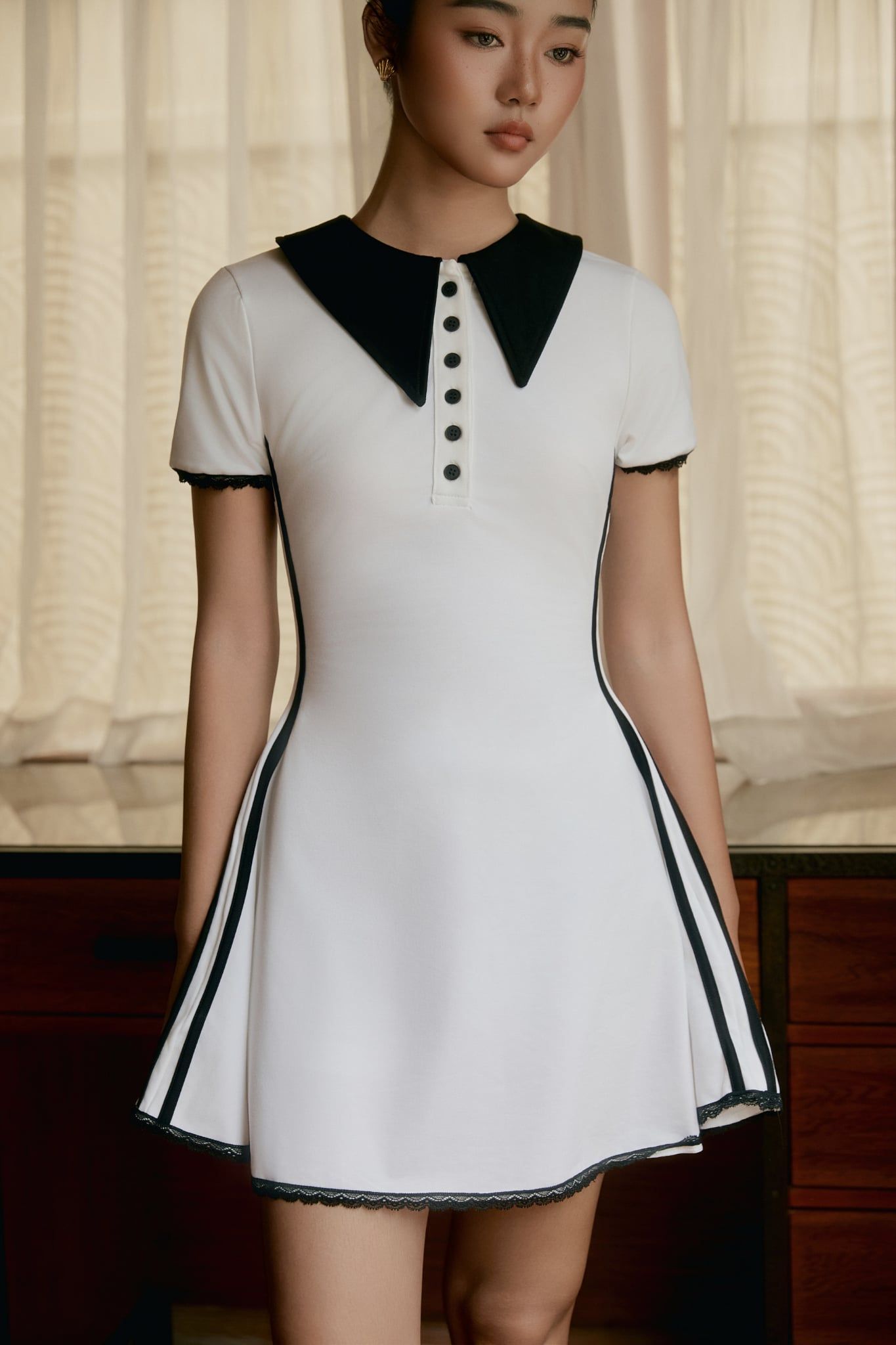 Đầm Ngắn Xòe Polka Dot Polo Dress