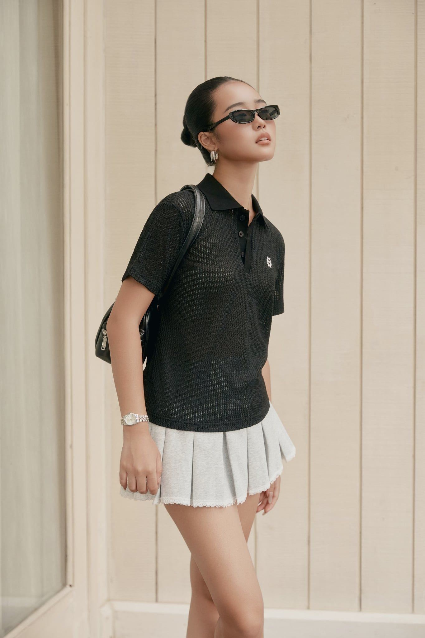 Chân Váy Ngắn Xếp Ly Viền Ren Loomi Skirt