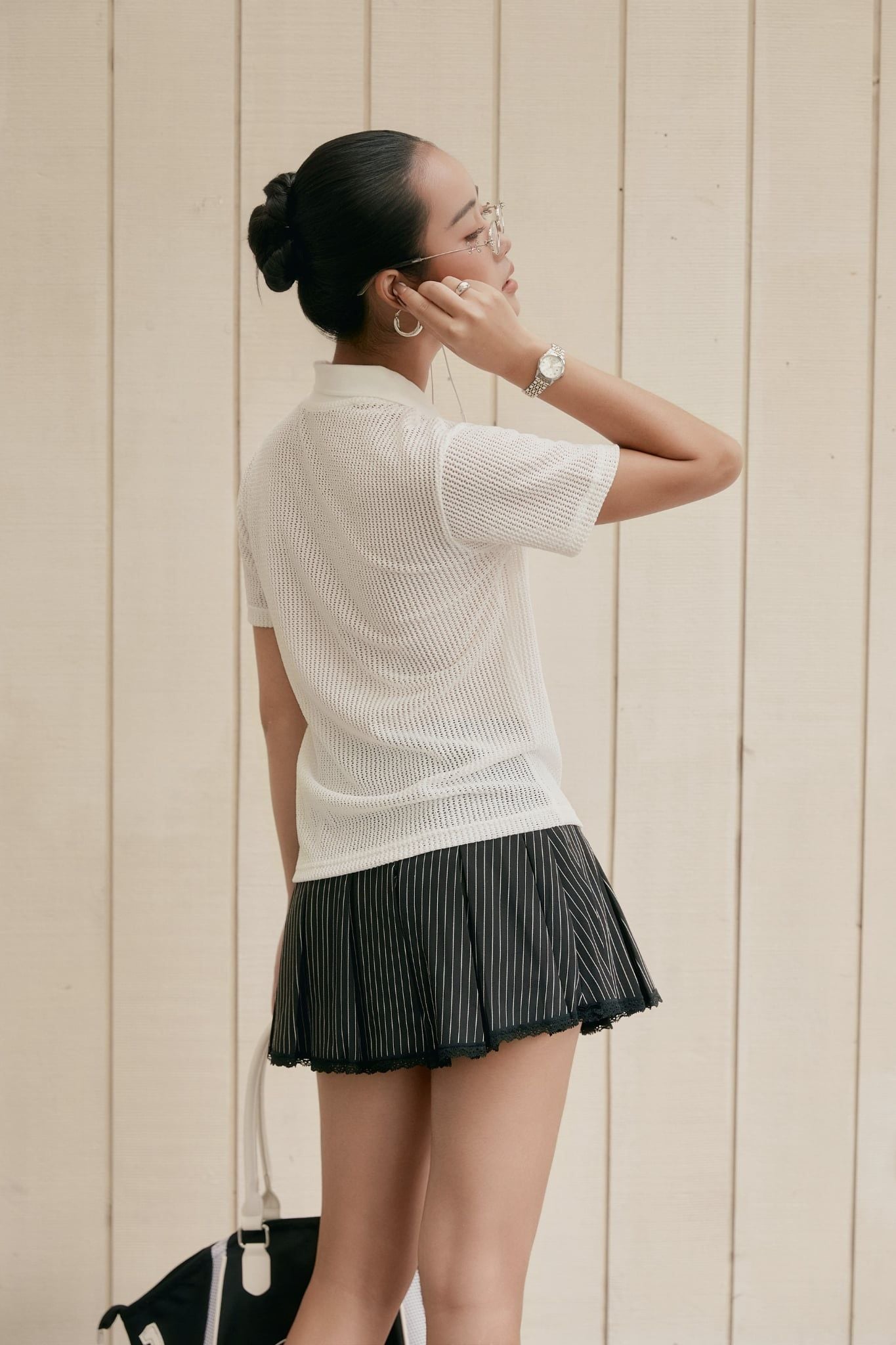 Chân Váy Ngắn Xếp Ly Viền Ren Loomi Skirt
