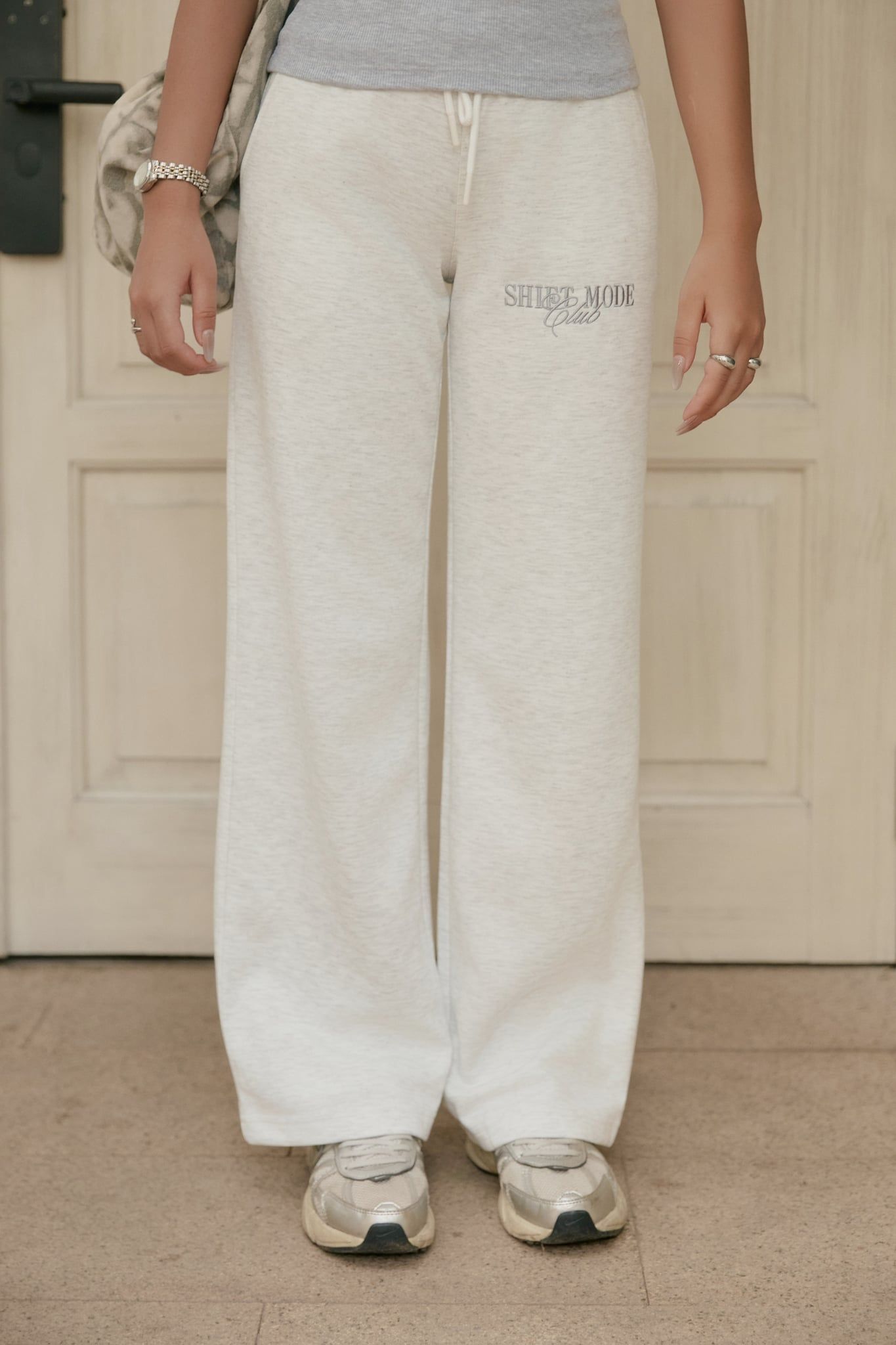 Quần Dài Sweatpants Ống Rộng Phối Bo Lưng