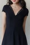 Đầm Ngắn Alora Ribbon Dress