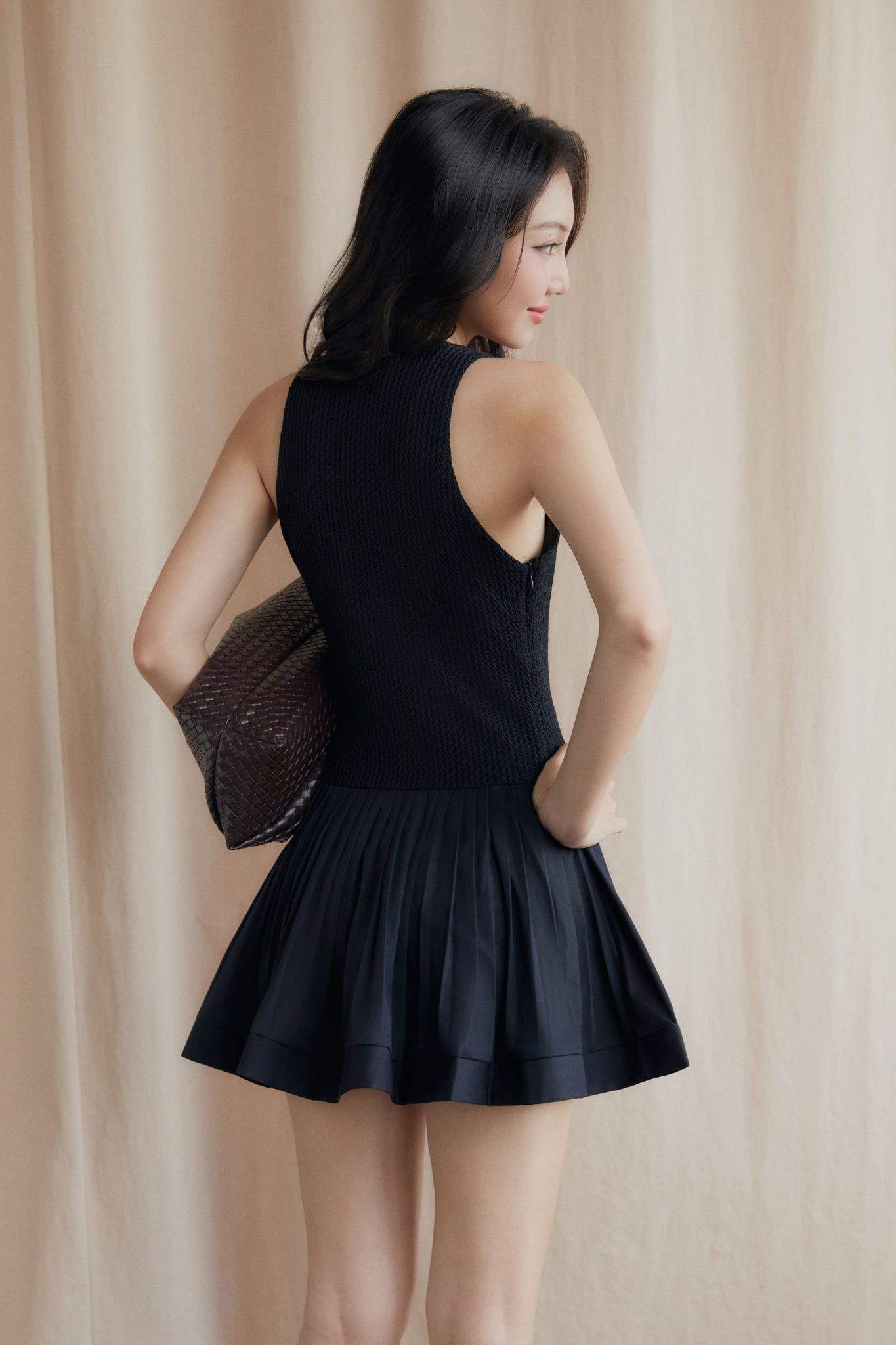 Đầm Ngắn Seashell Button Gentle